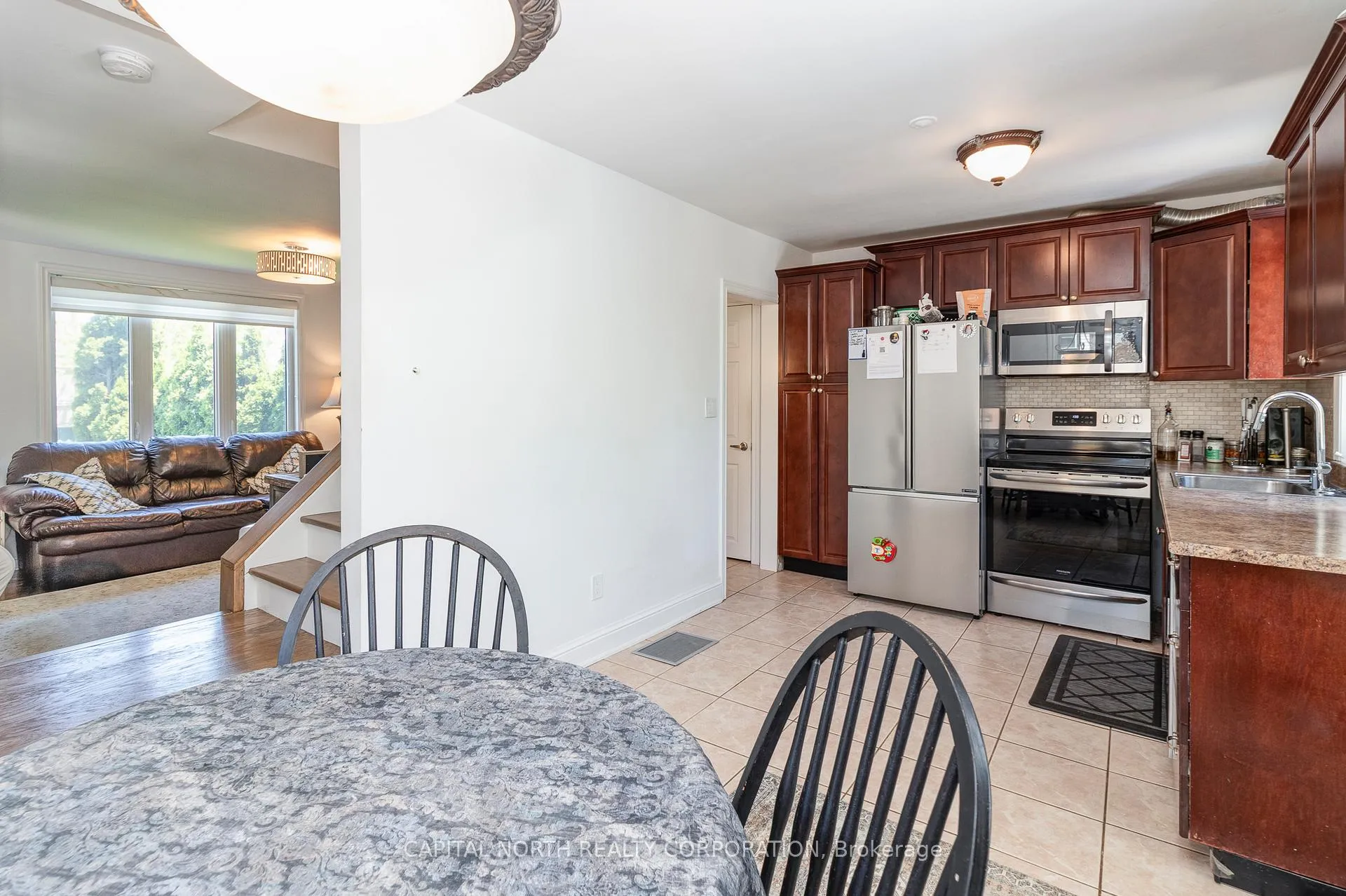 Photo 17 of 8298 Kipling Avenue, Vaughan, West Woodbridge — HOMEH