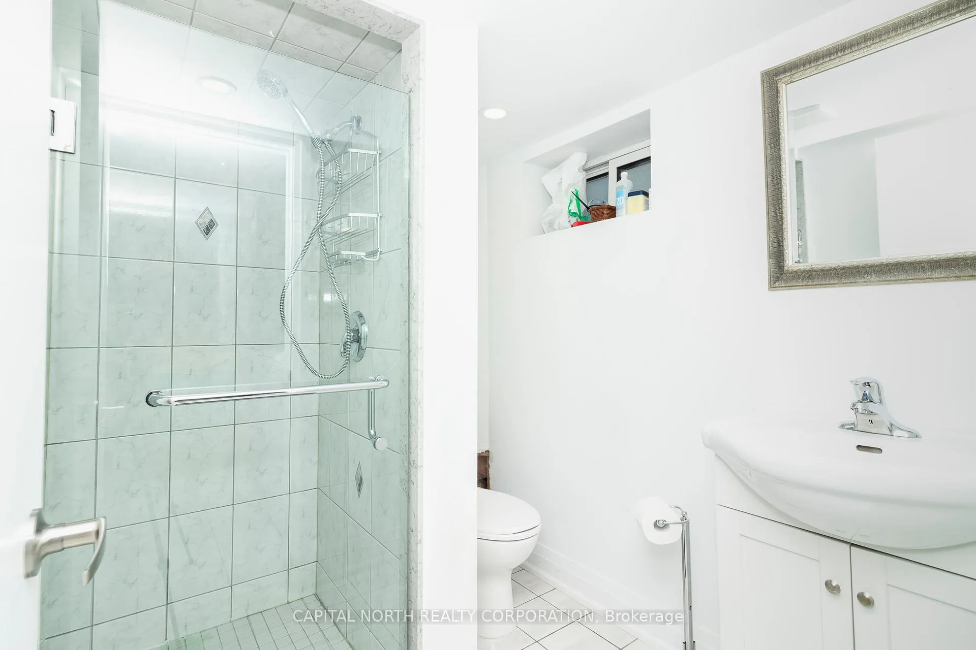 Photo 27 of 8298 Kipling Avenue, Vaughan, West Woodbridge — HOMEH