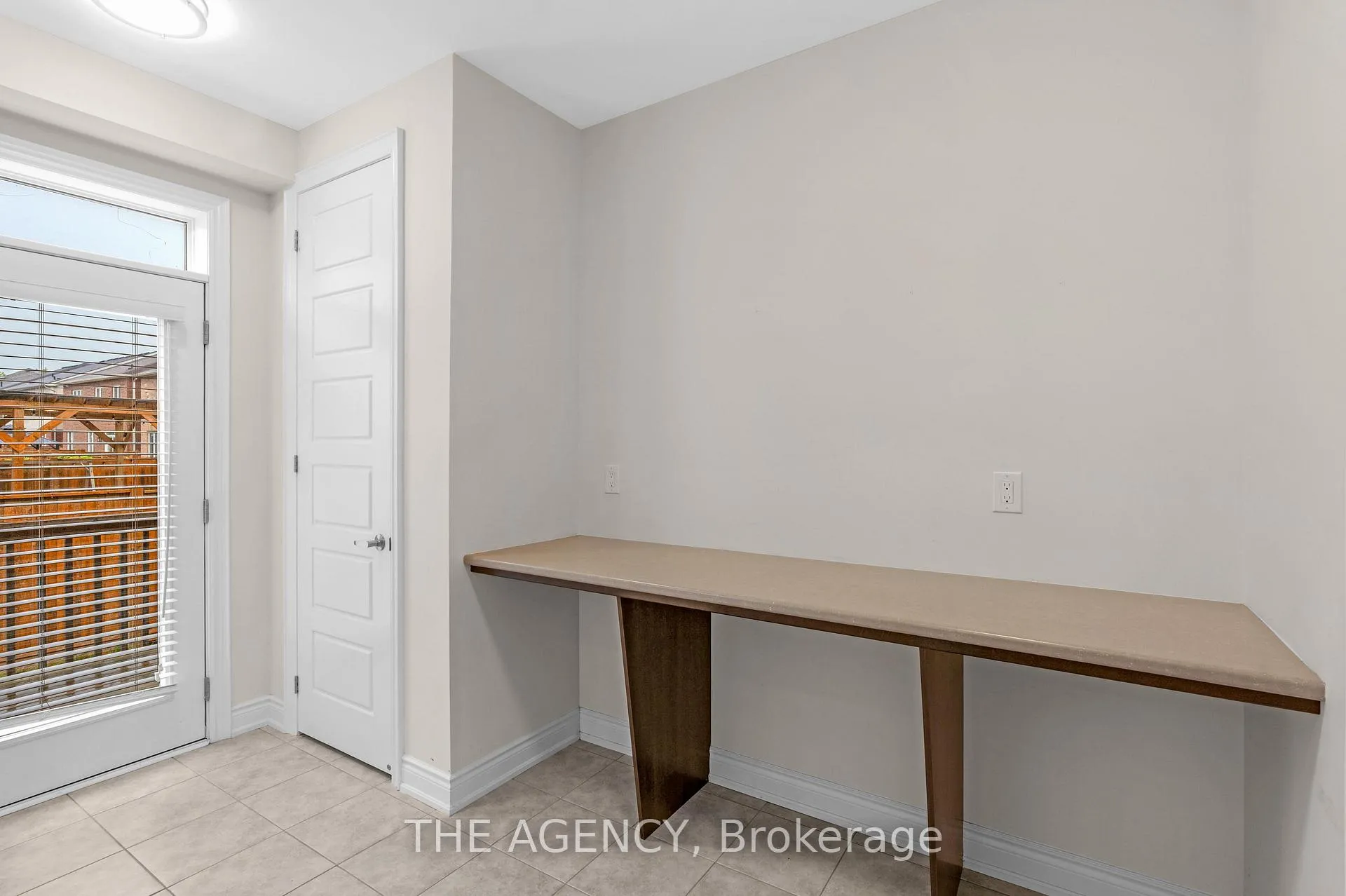 Photo 14 of 223 Thompson Road, Haldimand — HOMEH