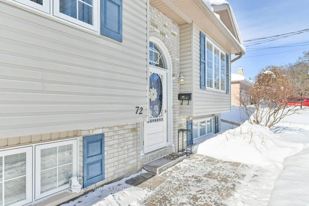 Photo 4 of 72 Gilbert Street, Belleville, Belleville Ward — HOMEH