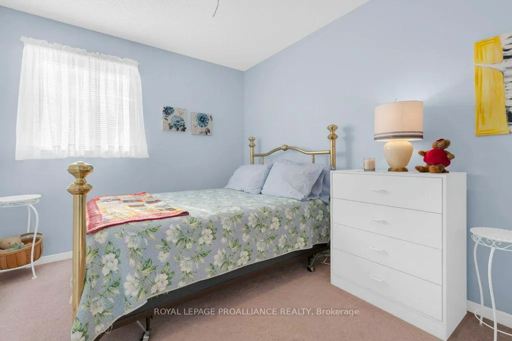 Photo 17 of 72 Gilbert Street, Belleville, Belleville Ward — HOMEH