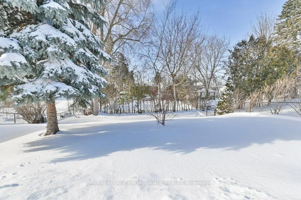 Photo 35 of 72 Gilbert Street, Belleville, Belleville Ward — HOMEH