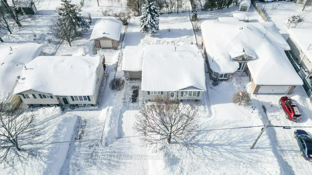 Photo 38 of 72 Gilbert Street, Belleville, Belleville Ward — HOMEH