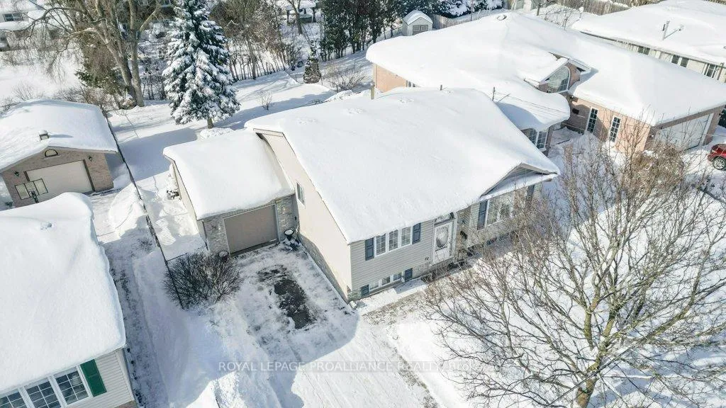Photo 40 of 72 Gilbert Street, Belleville, Belleville Ward — HOMEH