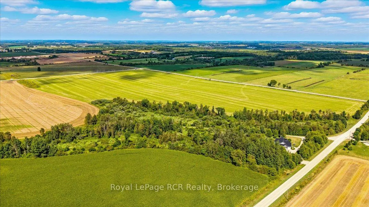 Photo 45 of 7572 Sideroad 3 E, Wellington North, Rural Wellington North — HOMEH