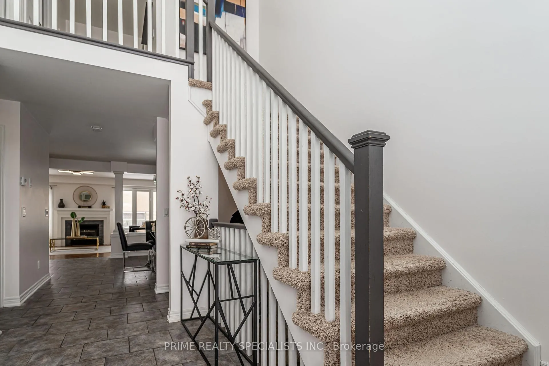 Photo 20 of 8460 Kelsey Crescent, Niagara Falls, Forestview — HOMEH