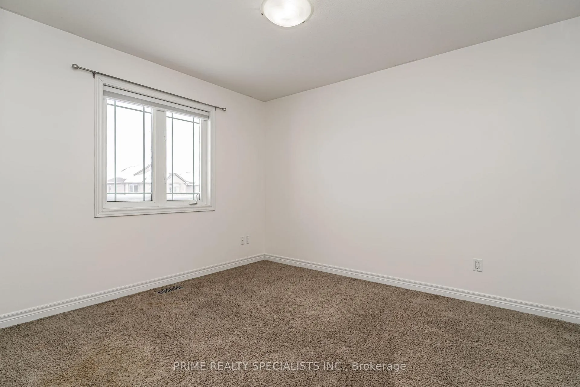 Photo 30 of 8460 Kelsey Crescent, Niagara Falls, Forestview — HOMEH