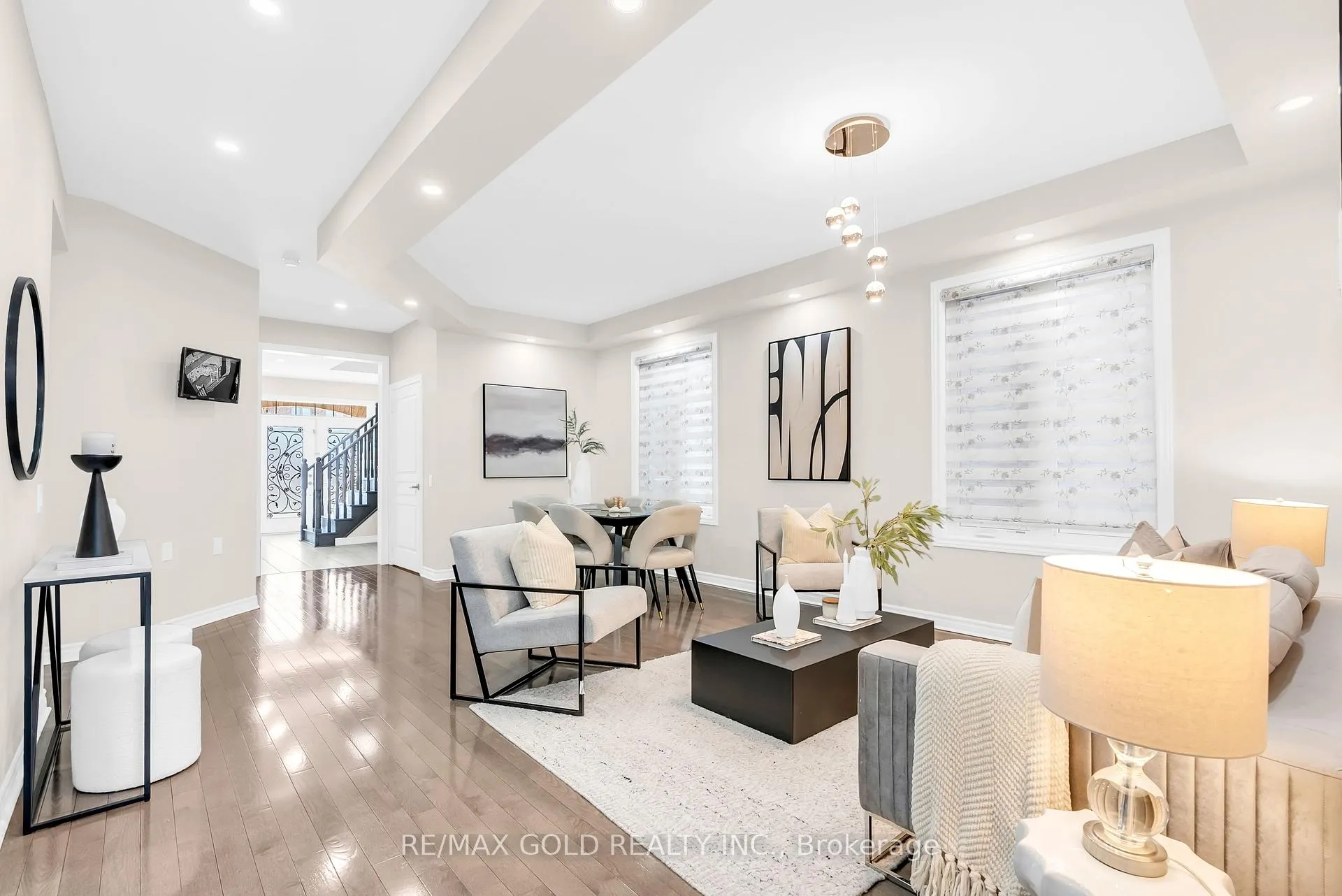 Photo 3 of 25 Newhouse Boulevard, Caledon, Rural Caledon — HOMEH