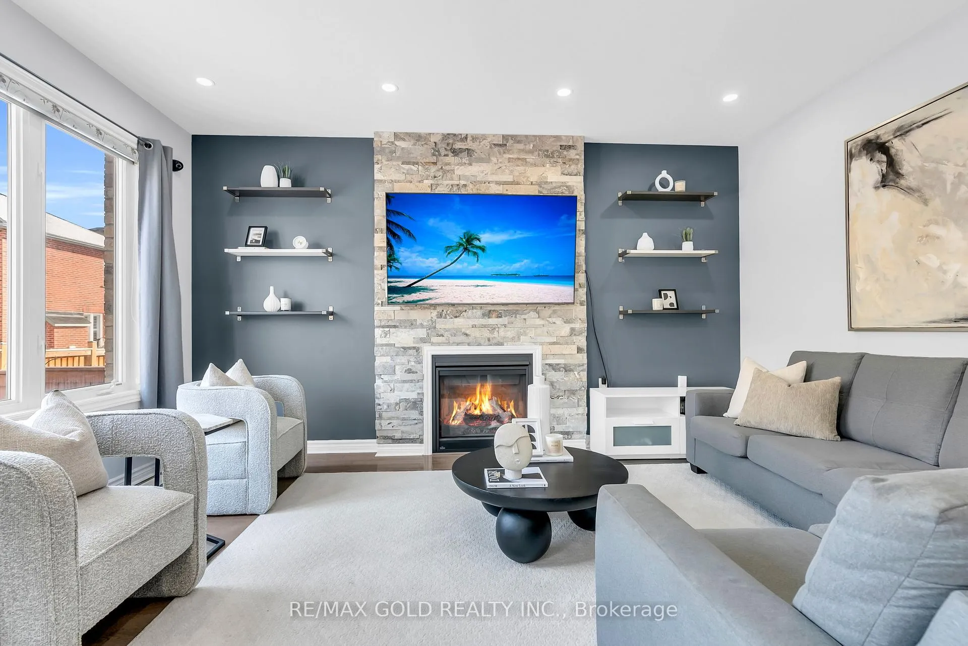 Photo 12 of 25 Newhouse Boulevard, Caledon, Rural Caledon — HOMEH