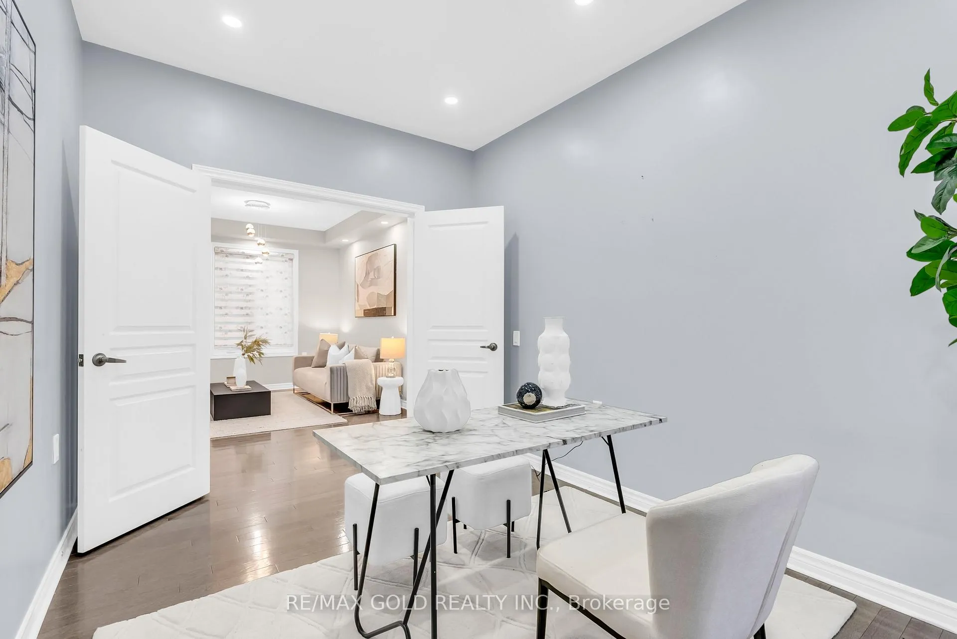 Photo 13 of 25 Newhouse Boulevard, Caledon, Rural Caledon — HOMEH