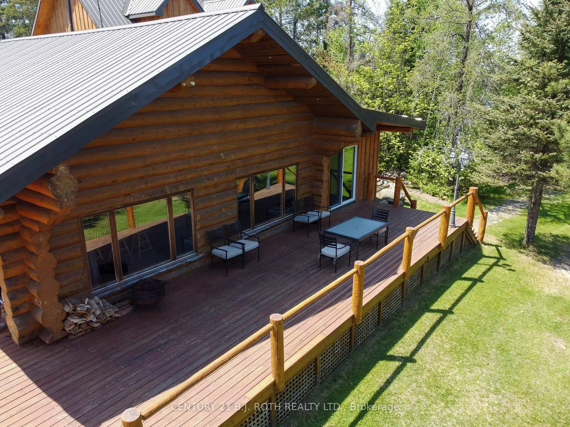 Photo 4 of 59 White Bear Court, Temagami — HOMEH