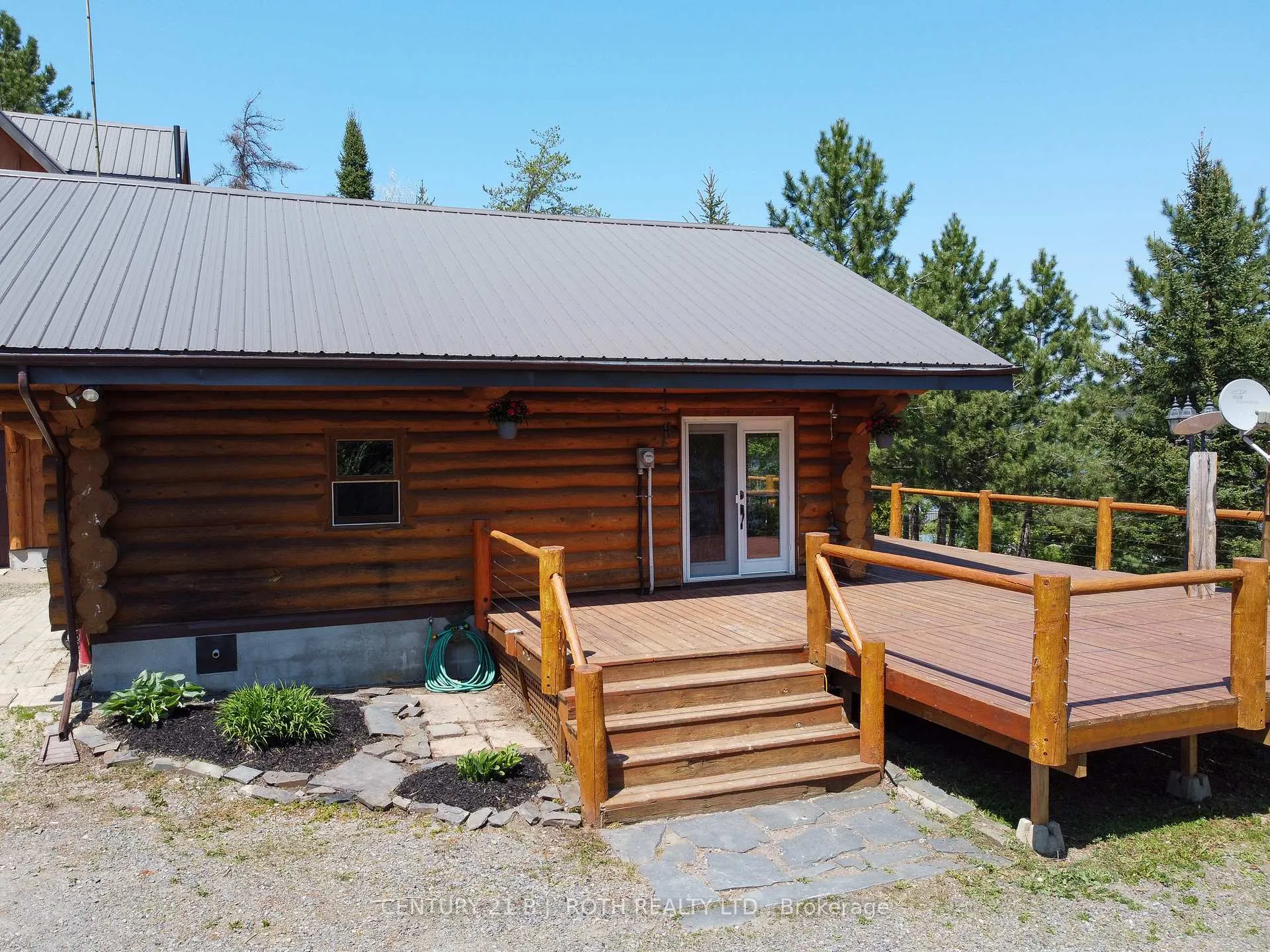 Photo 11 of 59 White Bear Court, Temagami — HOMEH