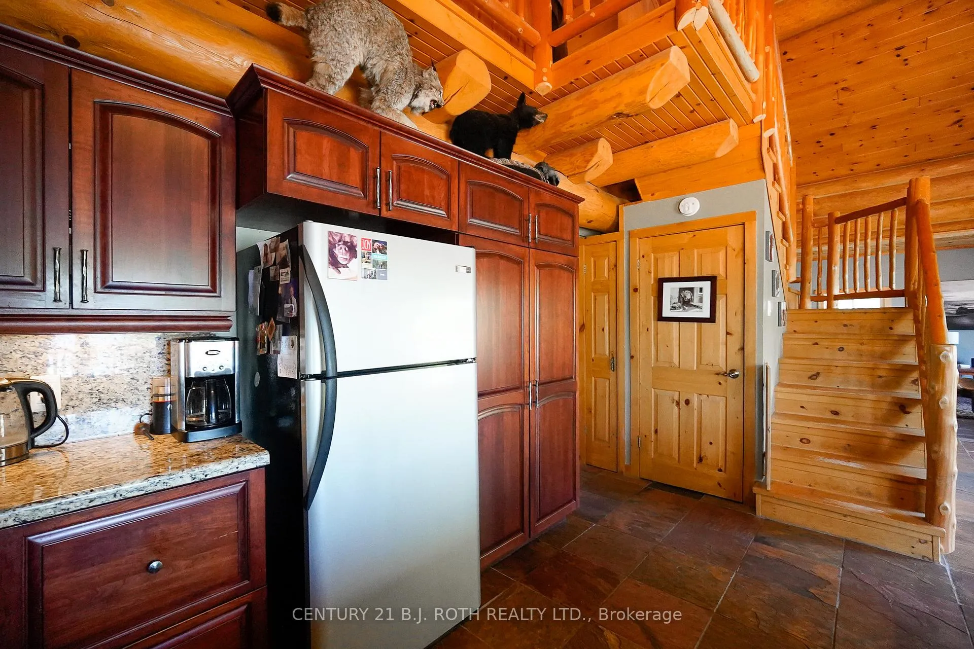 Photo 12 of 59 White Bear Court, Temagami — HOMEH