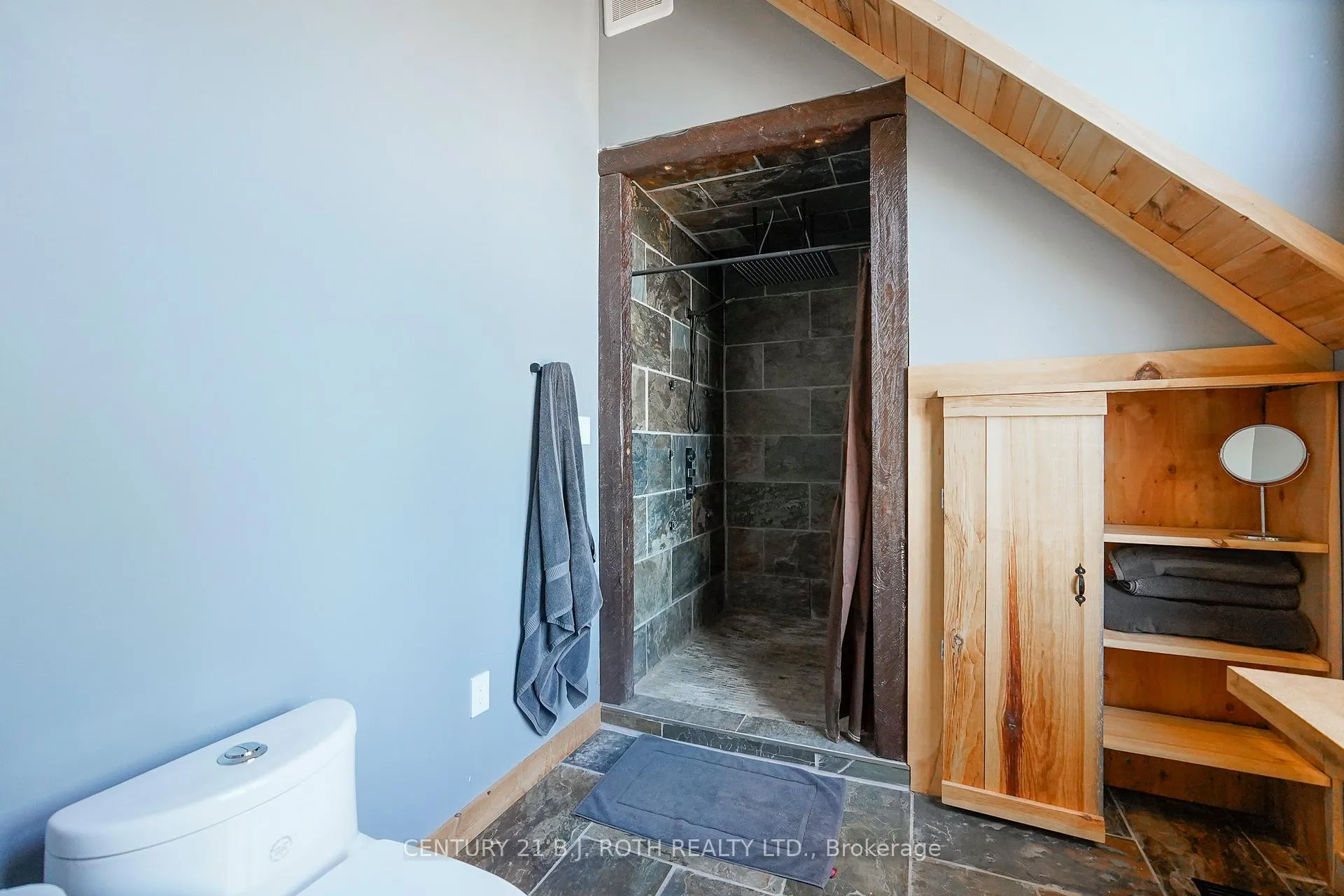 Photo 26 of 59 White Bear Court, Temagami — HOMEH