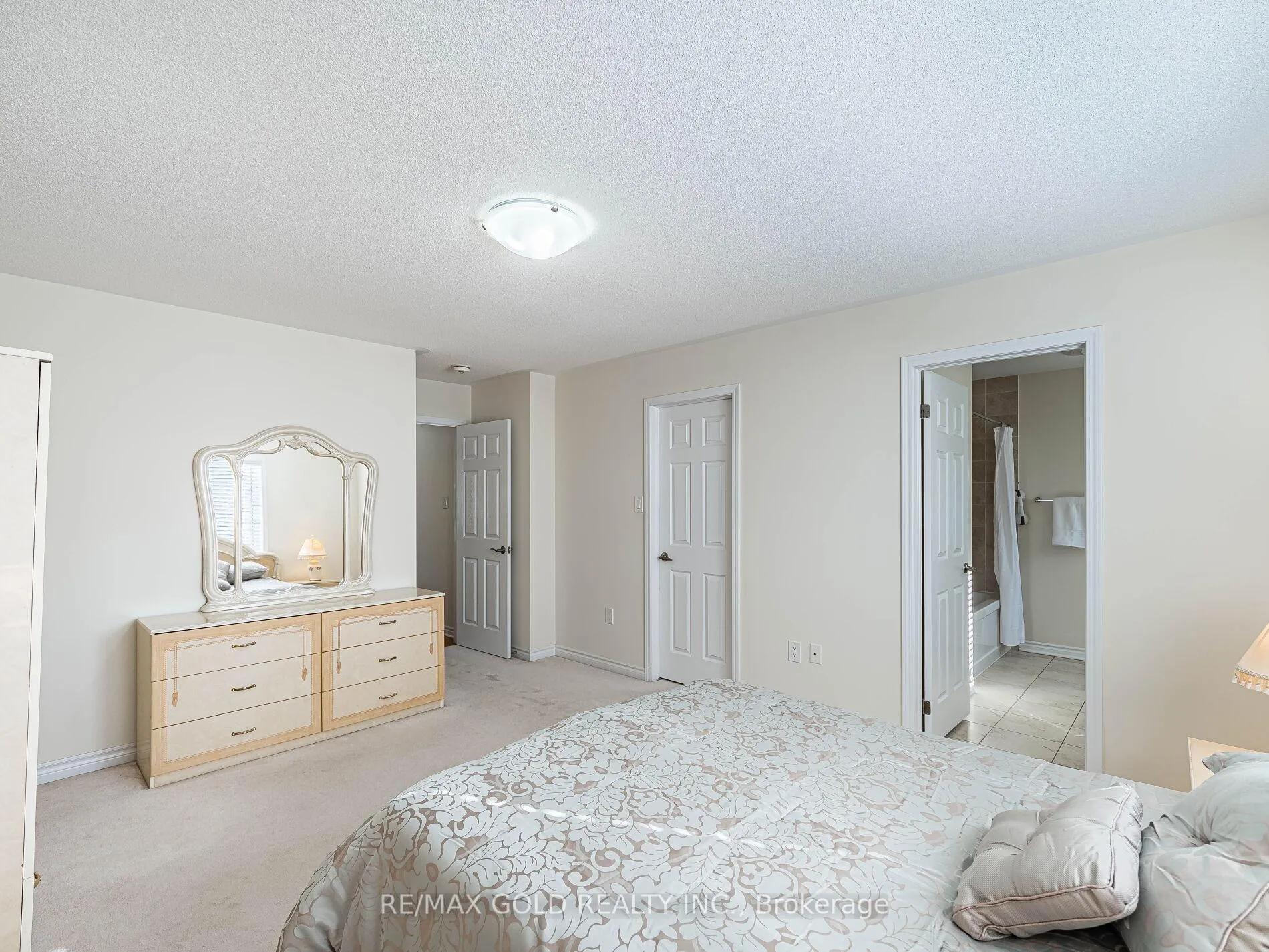 Photo 21 of 520 Edenbrook Hill Drive, Brampton, Northwest Brampton — HOMEH