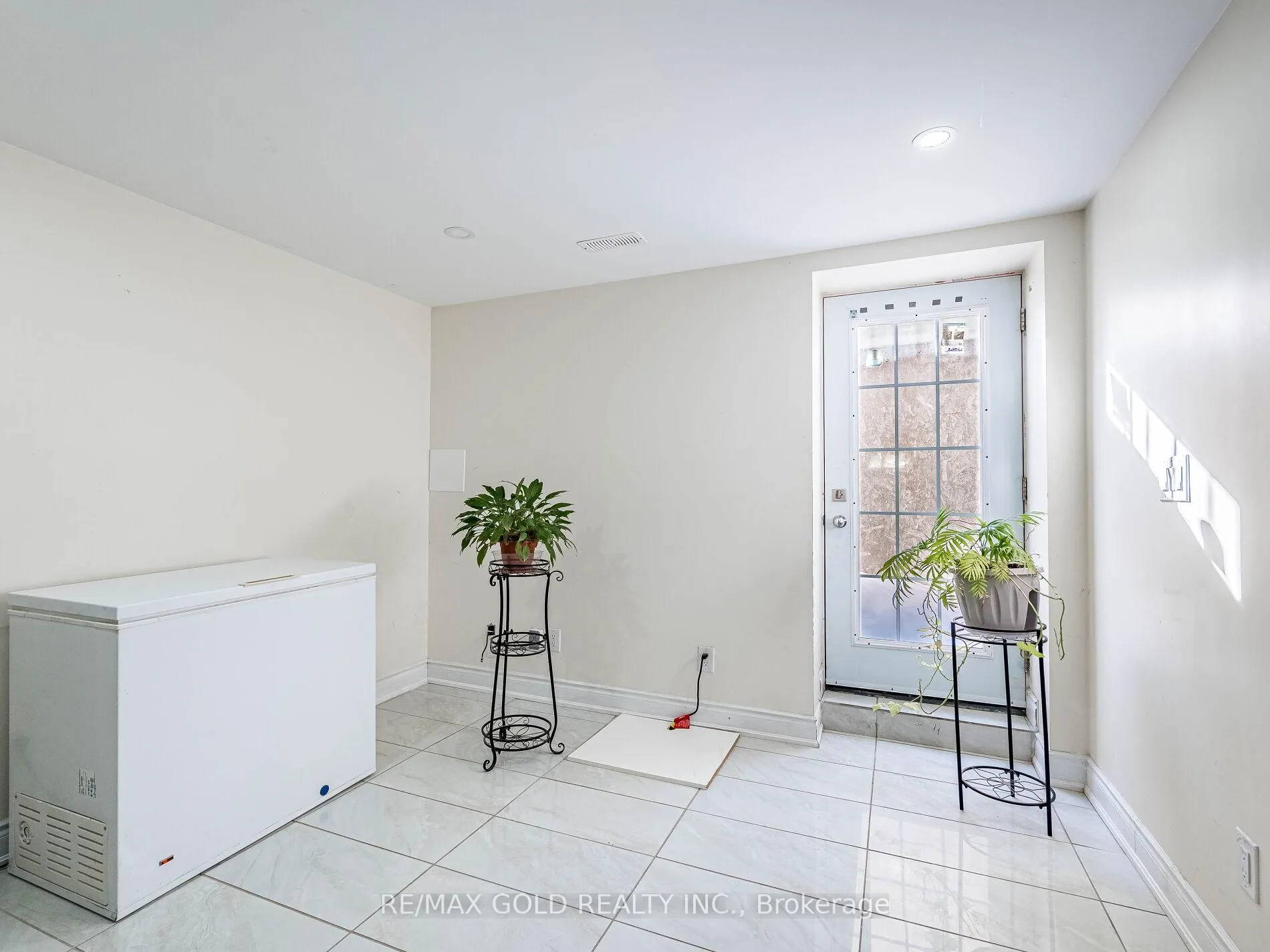 Photo 32 of 520 Edenbrook Hill Drive, Brampton, Northwest Brampton — HOMEH