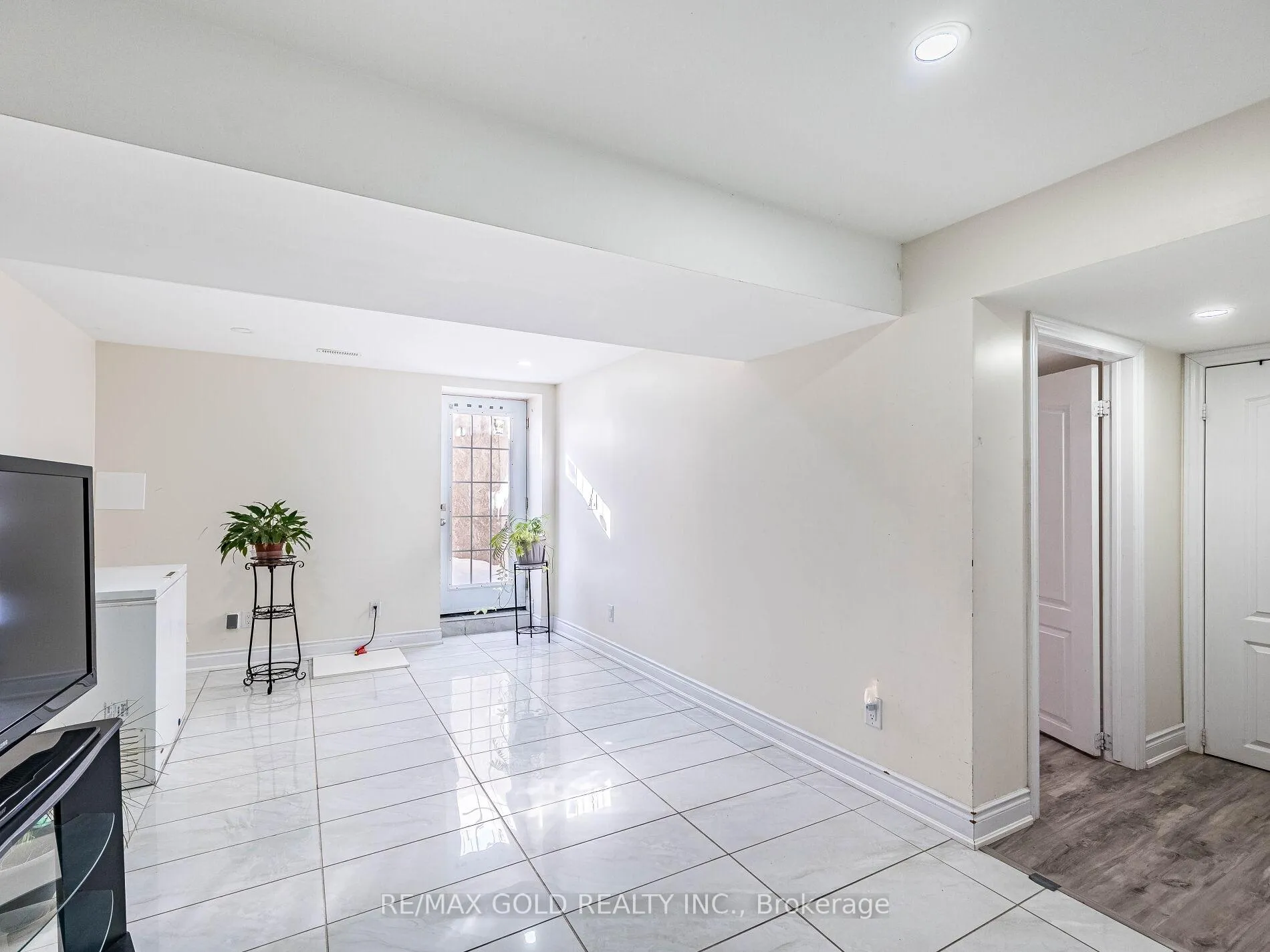 Photo 34 of 520 Edenbrook Hill Drive, Brampton, Northwest Brampton — HOMEH