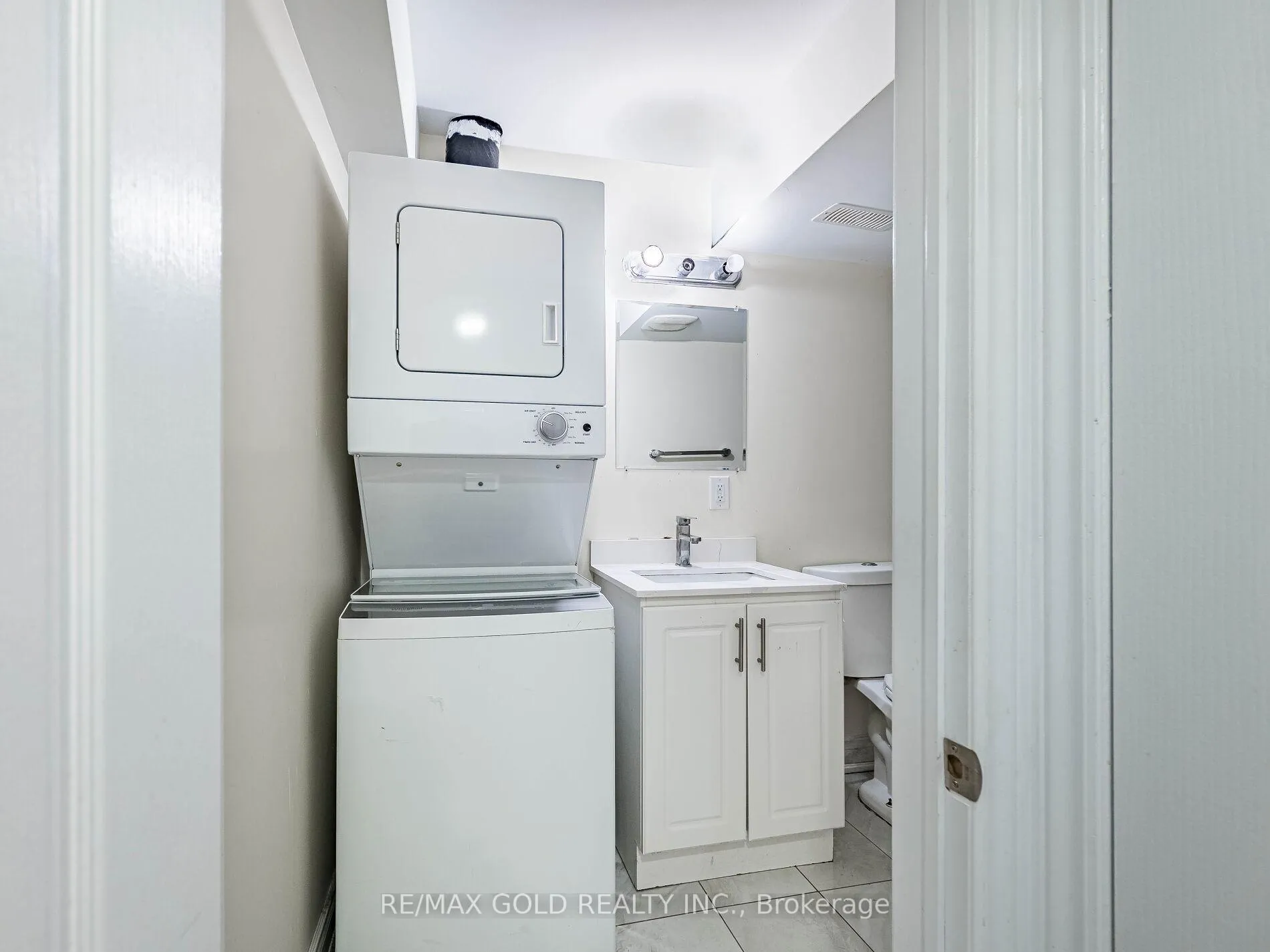 Photo 37 of 520 Edenbrook Hill Drive, Brampton, Northwest Brampton — HOMEH