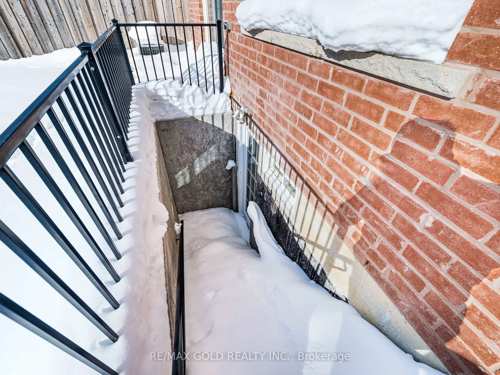 Photo 38 of 520 Edenbrook Hill Drive, Brampton, Northwest Brampton — HOMEH