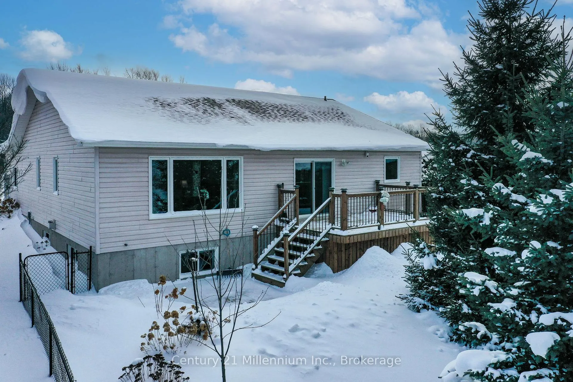 Photo 5 of 29 Ridge Creek Drive, Meaford — HOMEH