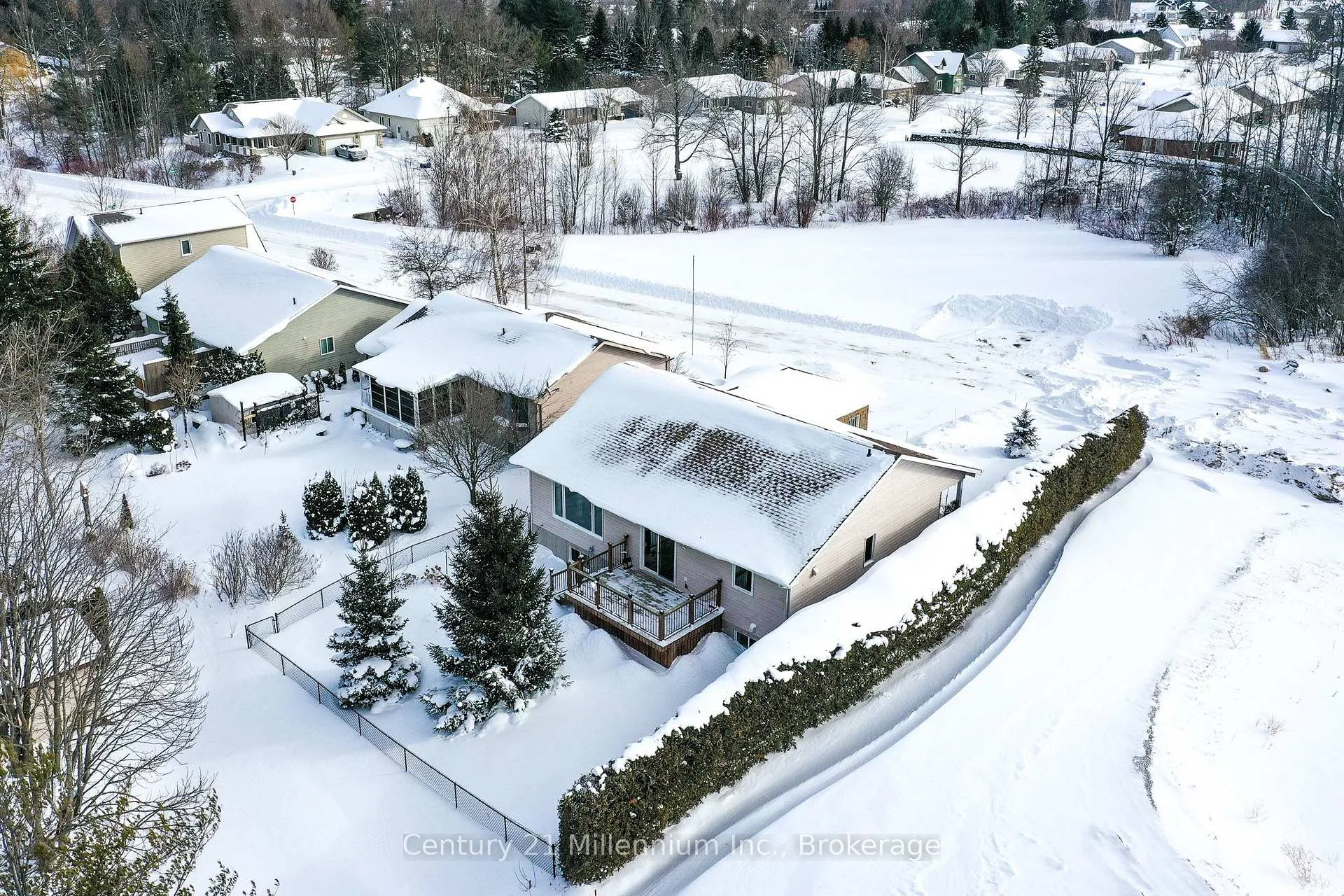 Photo 11 of 29 Ridge Creek Drive, Meaford — HOMEH