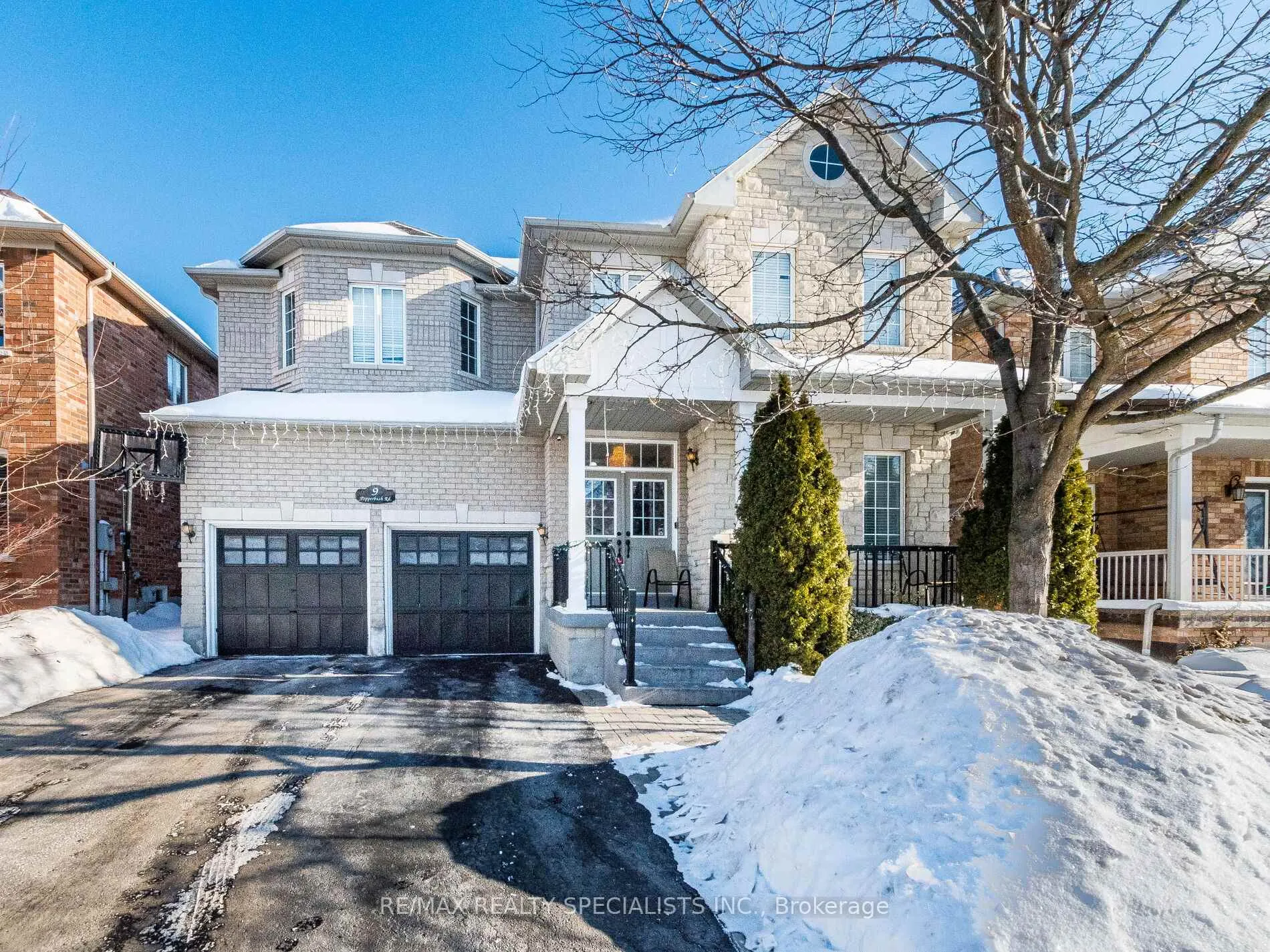 Front of 9 Pepperbush Road