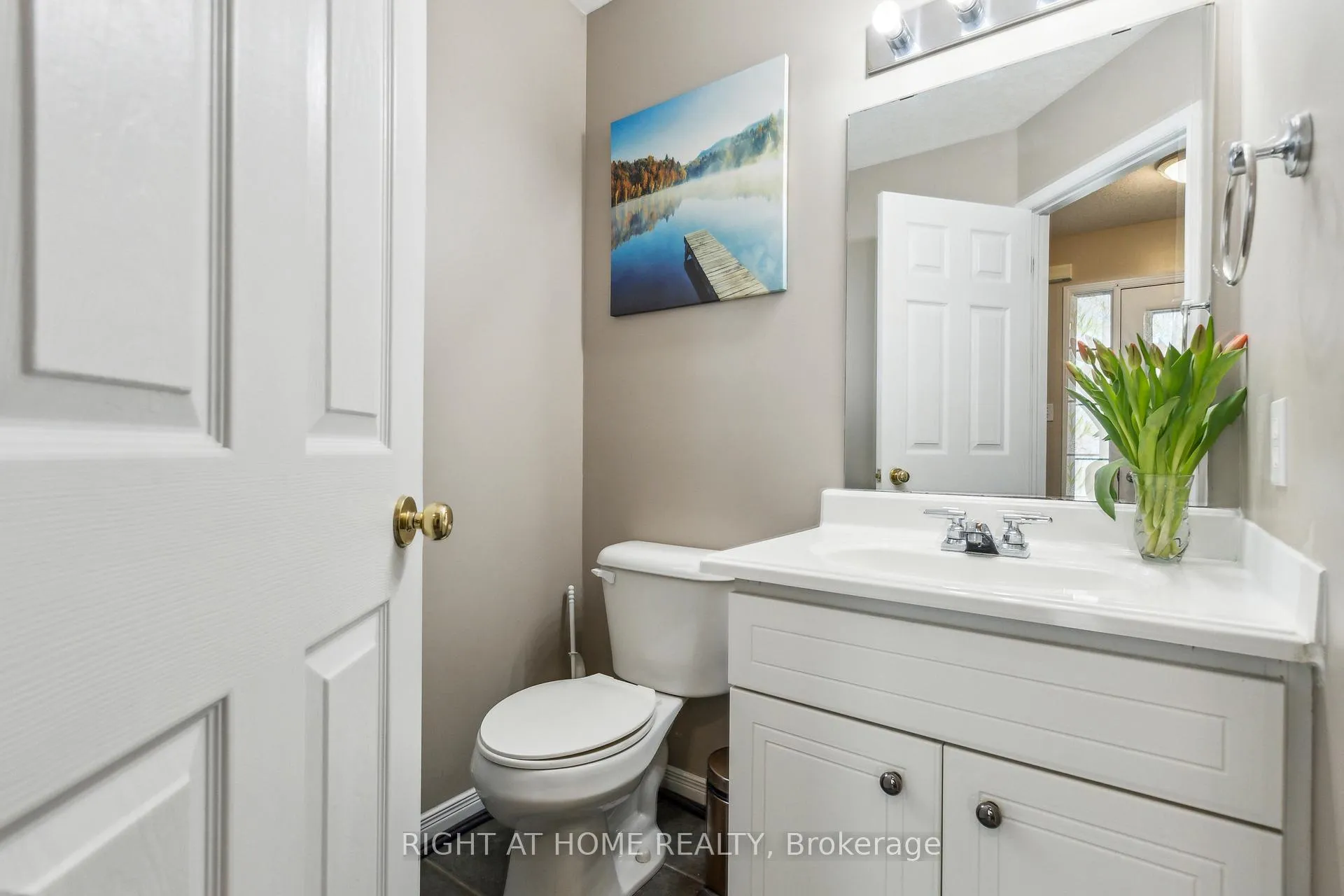 Photo 15 of 40 Chillico Drive, Guelph, Willow West/Sugarbush/West Acres — HOMEH