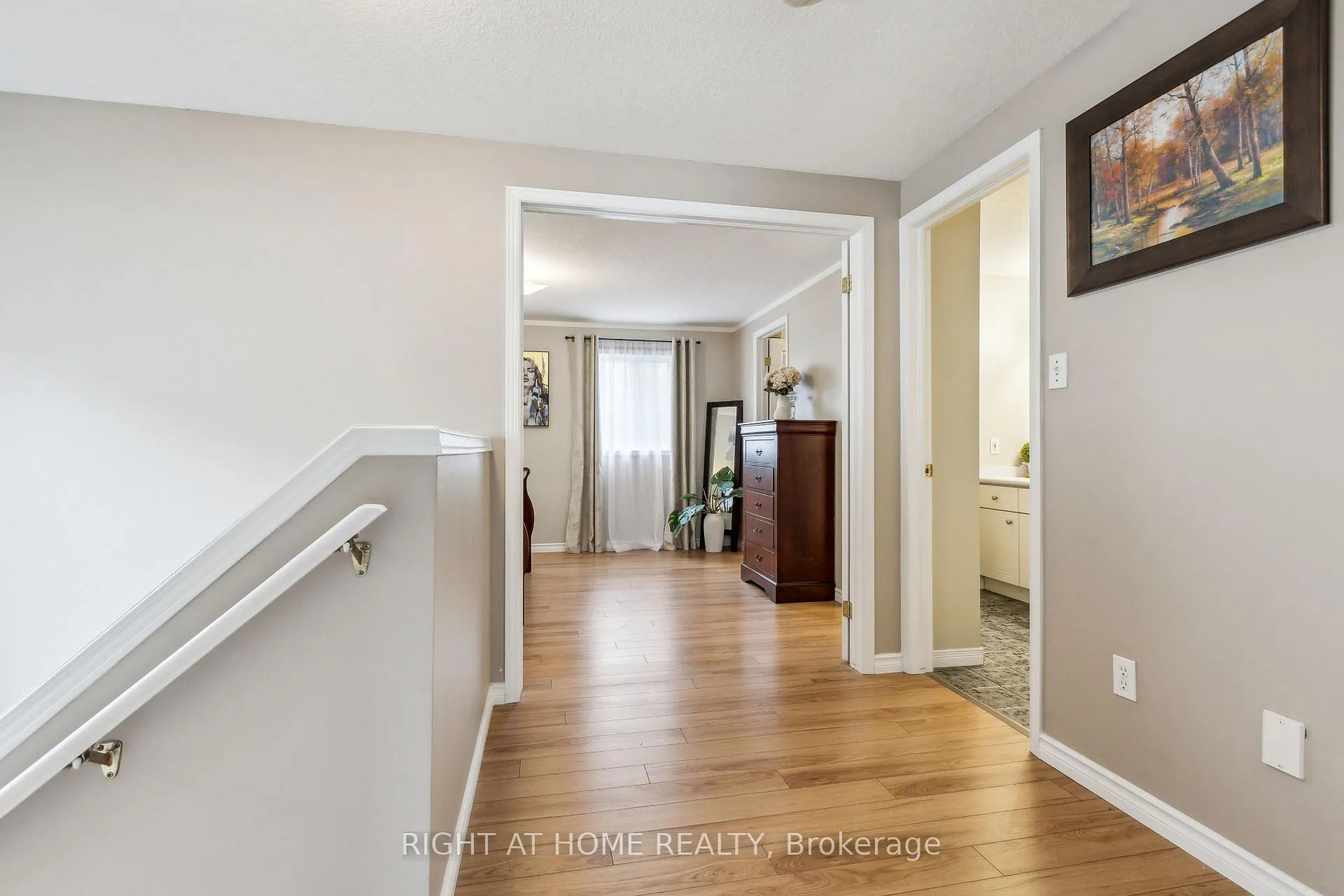 Photo 20 of 40 Chillico Drive, Guelph, Willow West/Sugarbush/West Acres — HOMEH