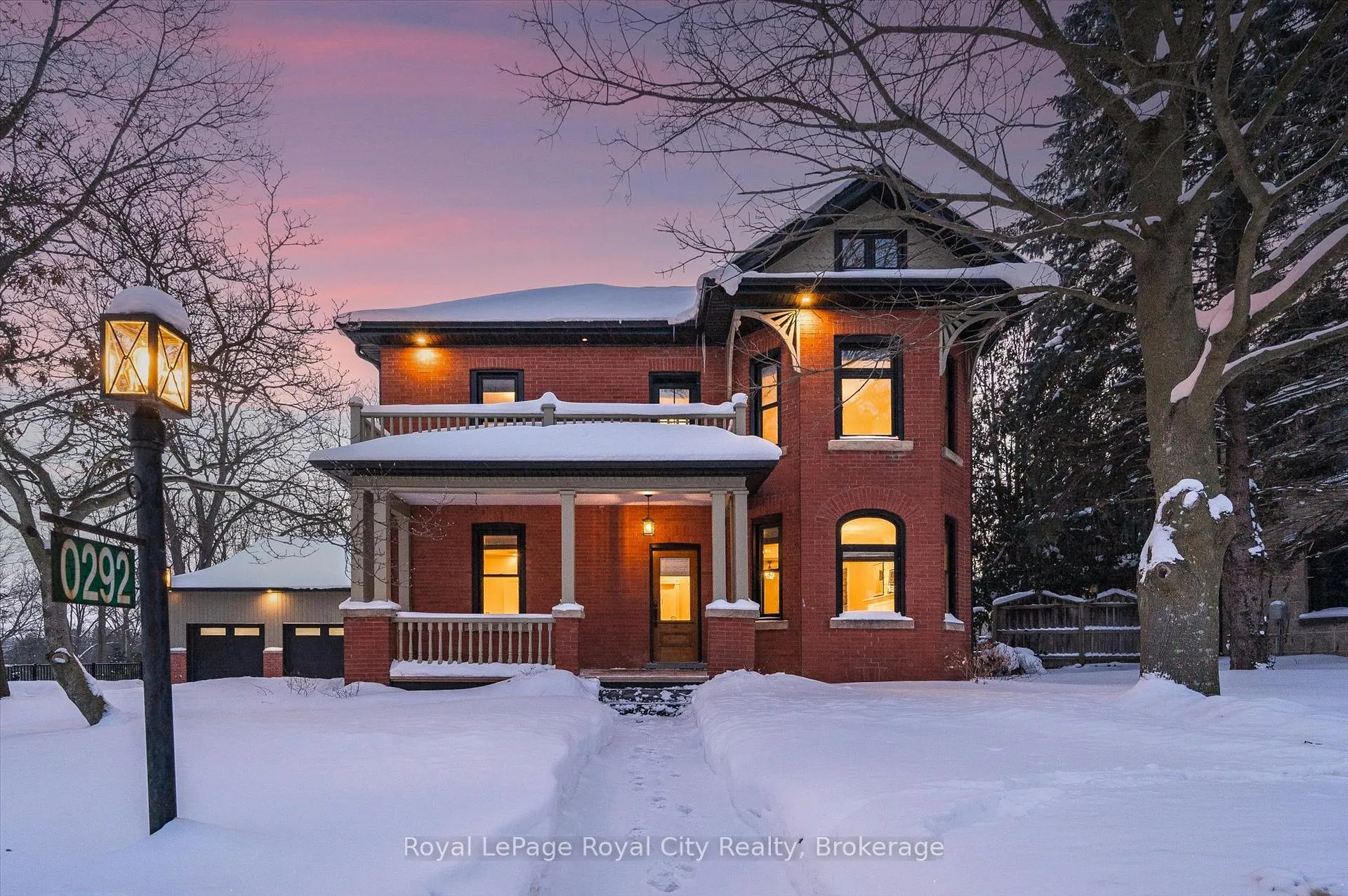 Front of 292 Geddes Street