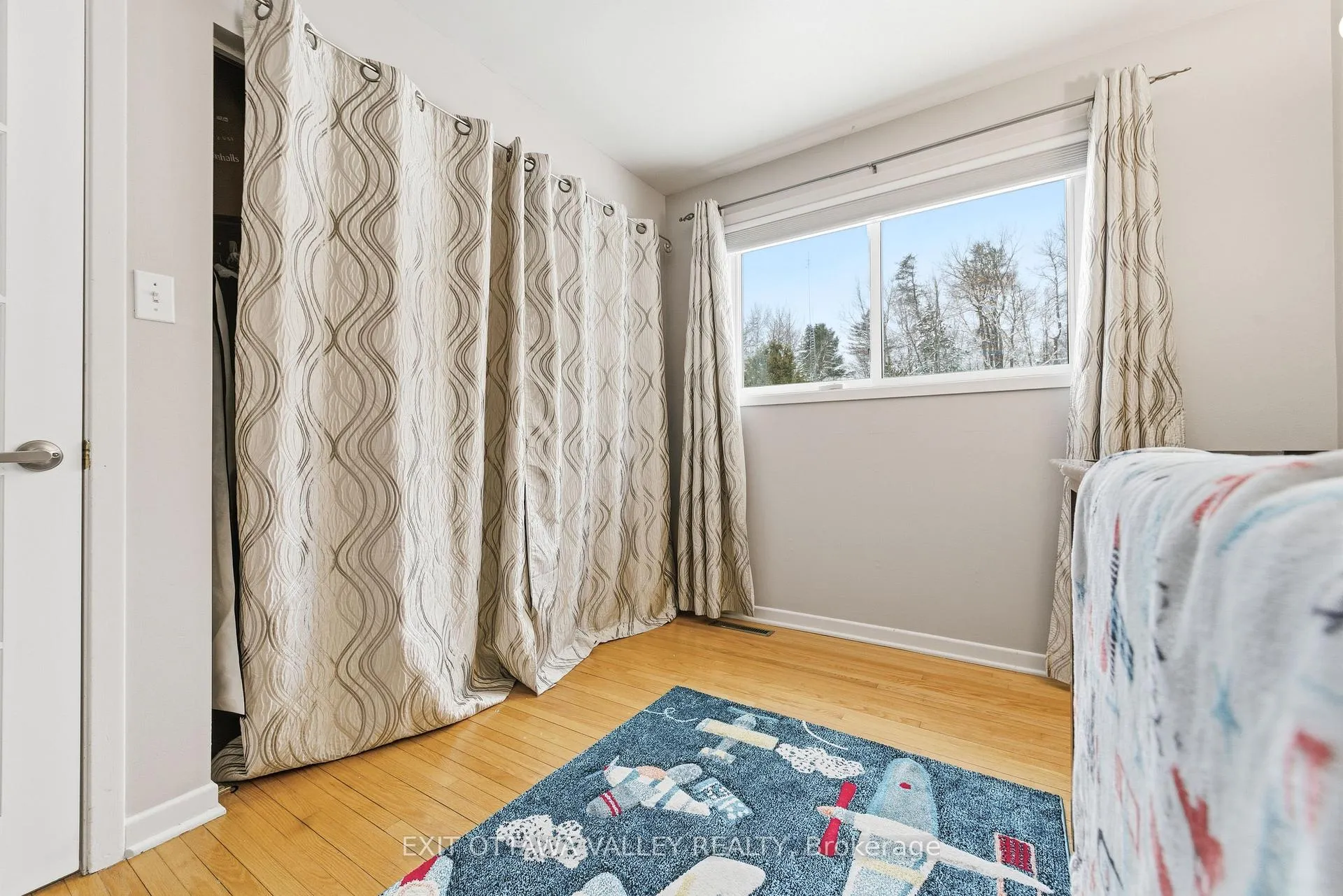 Photo 27 of 235 Thomas Street, Deep River — HOMEH