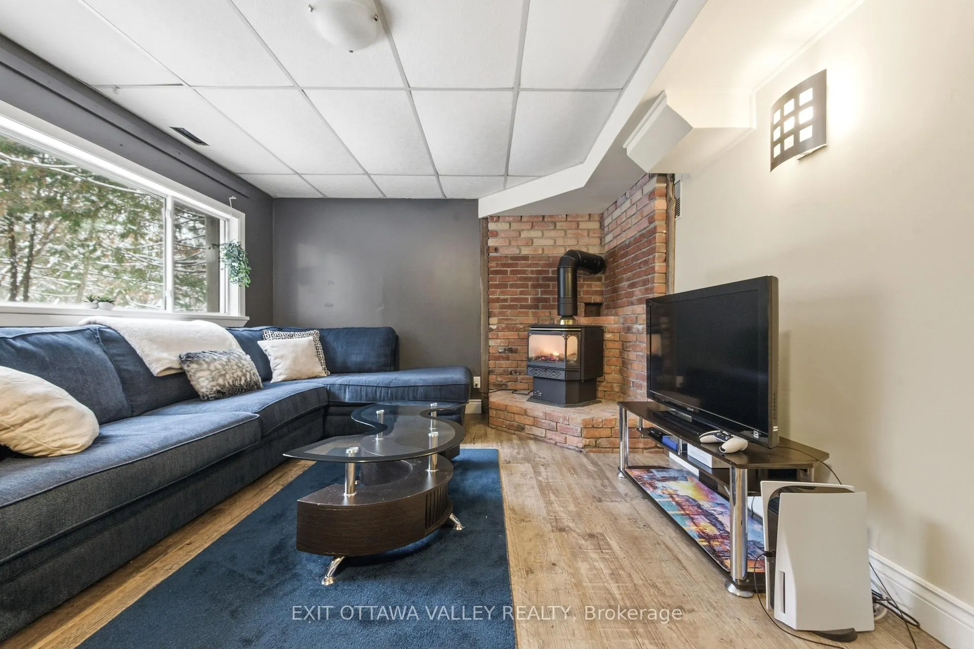 Photo 40 of 235 Thomas Street, Deep River — HOMEH