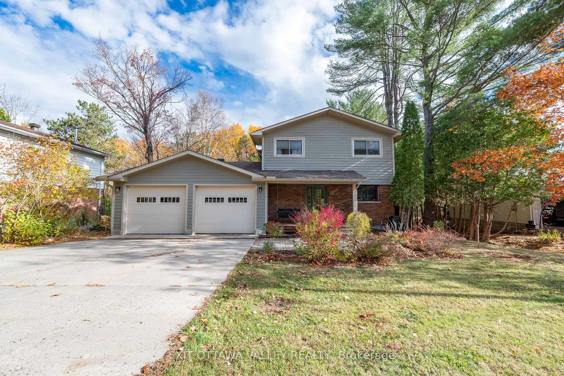 Photo 48 of 235 Thomas Street, Deep River — HOMEH