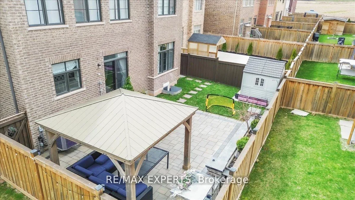 Photo 43 of 77 Longevity Road, Brampton, Northwest Brampton — HOMEH