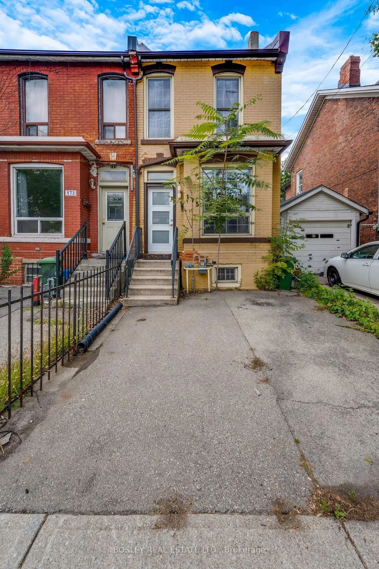 Photo 25 of 175 MacNab Street N, Hamilton, Central — HOMEH