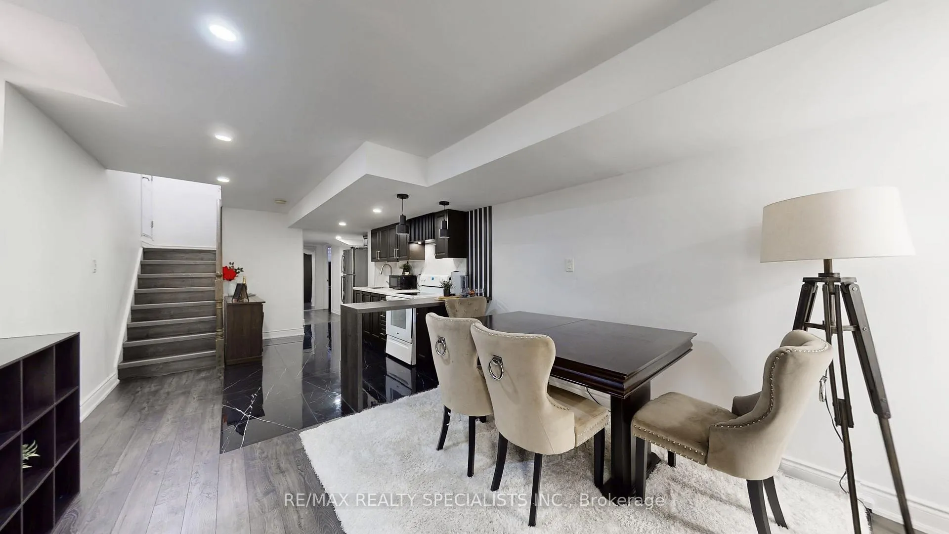 Photo 38 of 4 Allangrove Drive, Brampton, Fletcher's Meadow — HOMEH