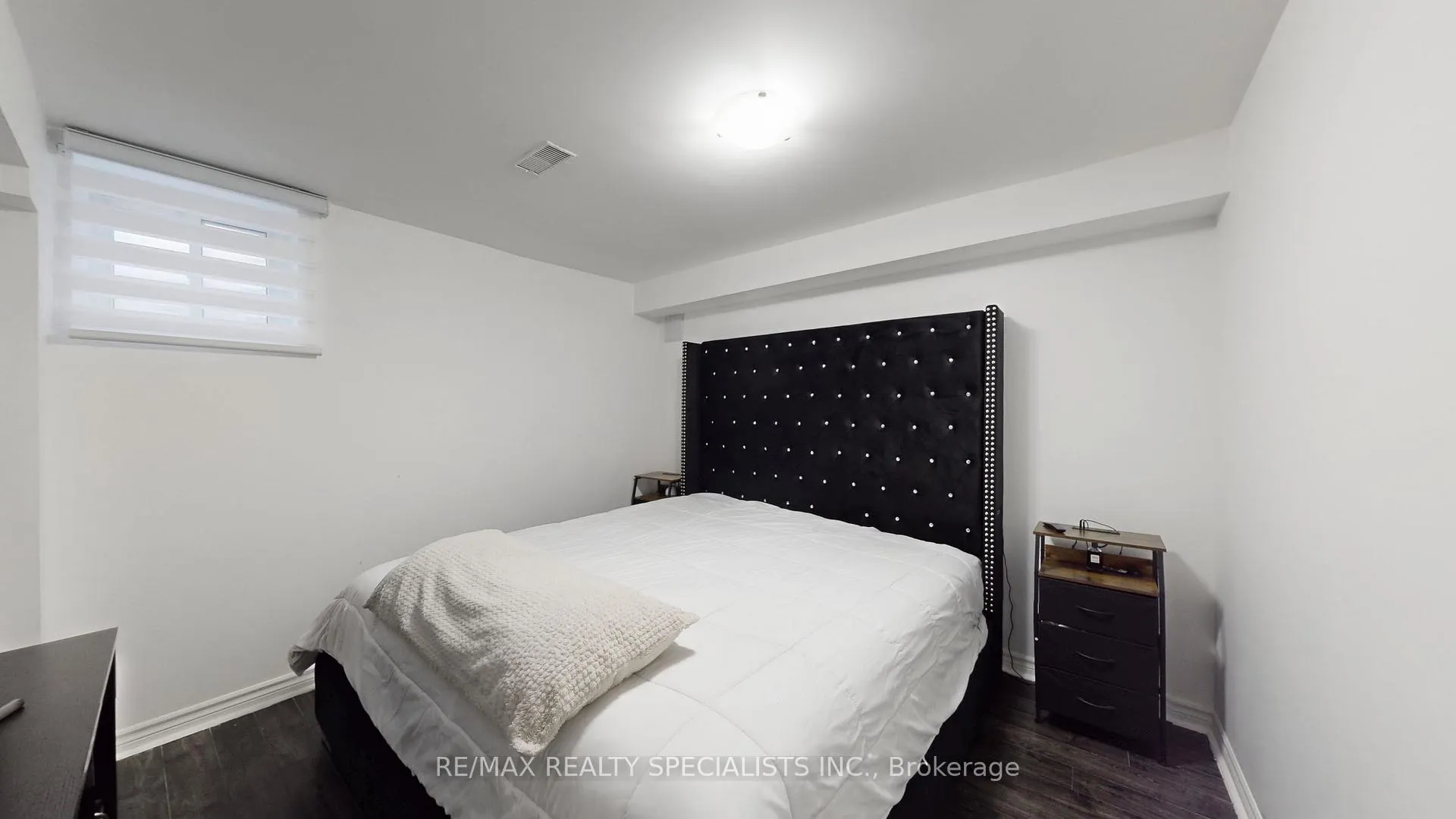 Photo 39 of 4 Allangrove Drive, Brampton, Fletcher's Meadow — HOMEH