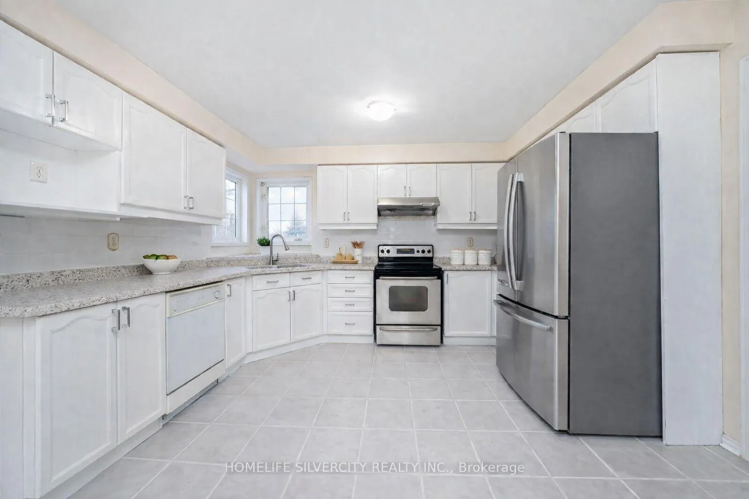 Photo 7 of 16 Coralreef Crescent, Brampton, Sandringham-Wellington — HOMEH