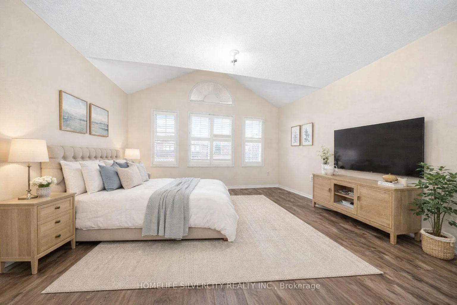 Photo 19 of 16 Coralreef Crescent, Brampton, Sandringham-Wellington — HOMEH