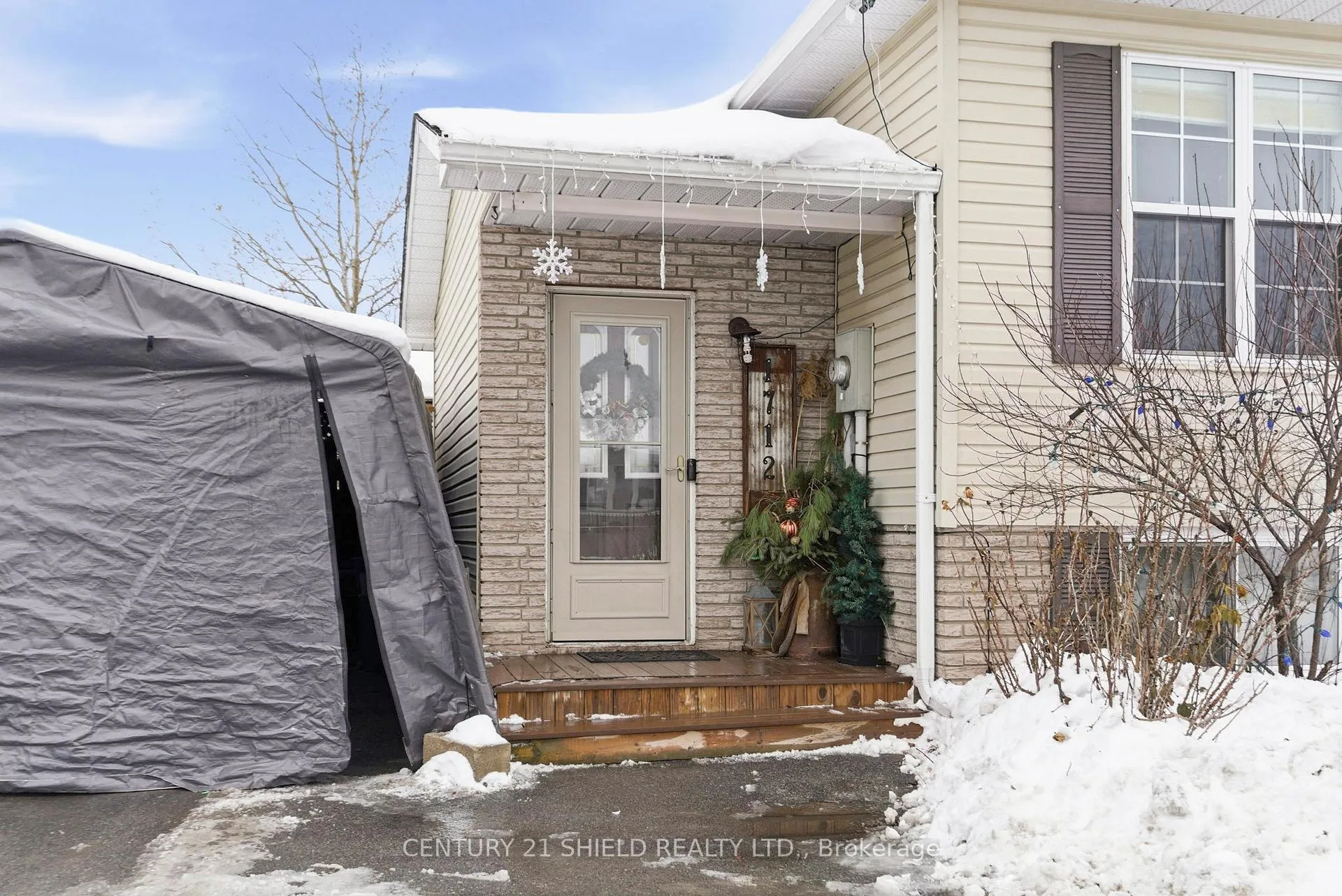 Photo 2 of 1712 Cumberland Street, Cornwall — HOMEH