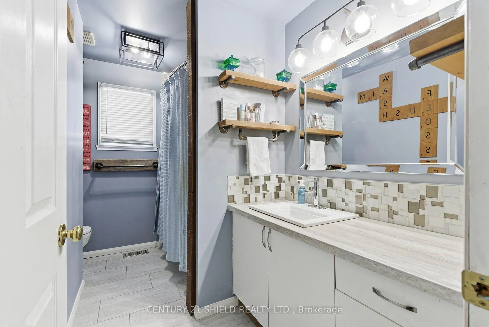 Photo 14 of 1712 Cumberland Street, Cornwall — HOMEH