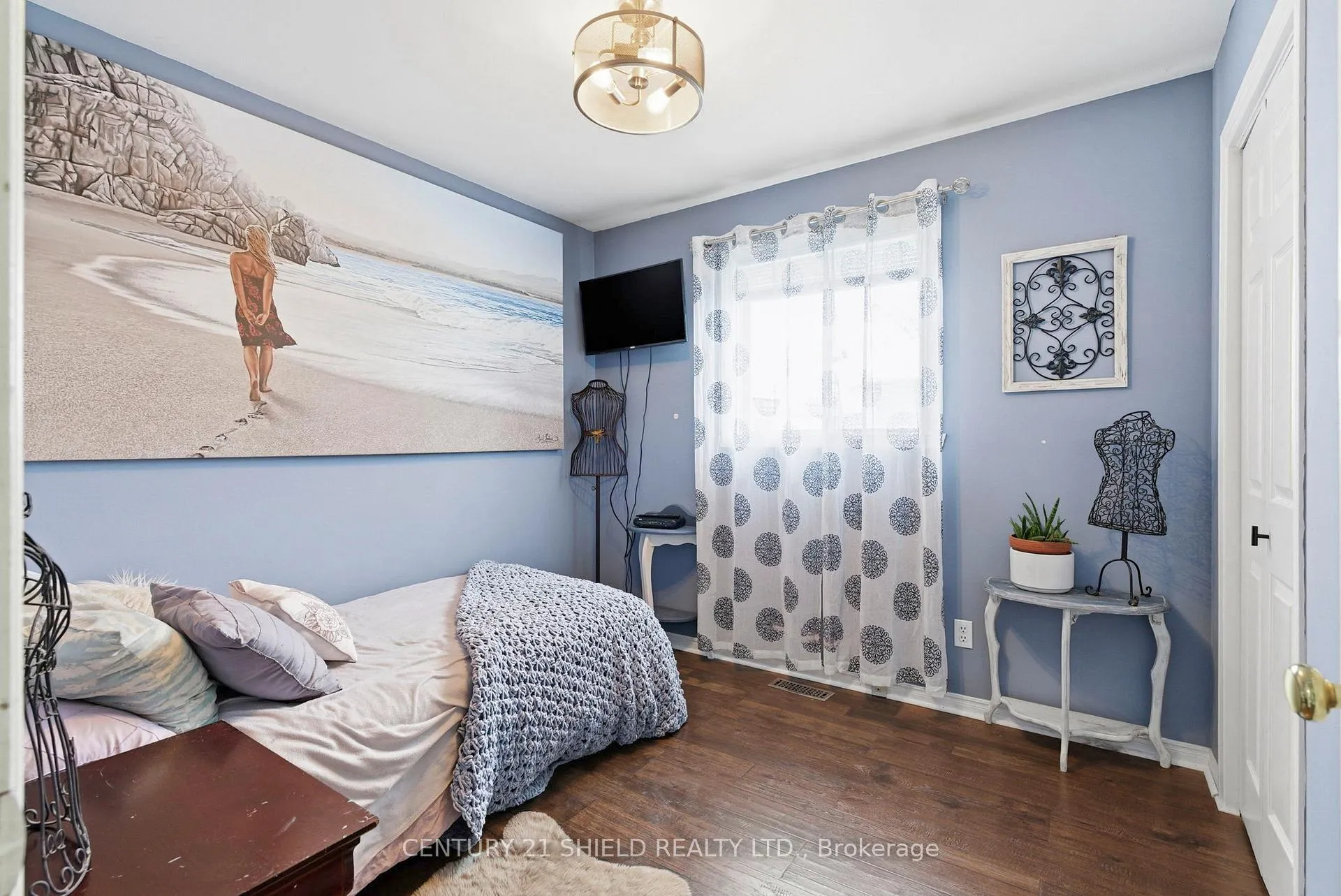 Photo 19 of 1712 Cumberland Street, Cornwall — HOMEH