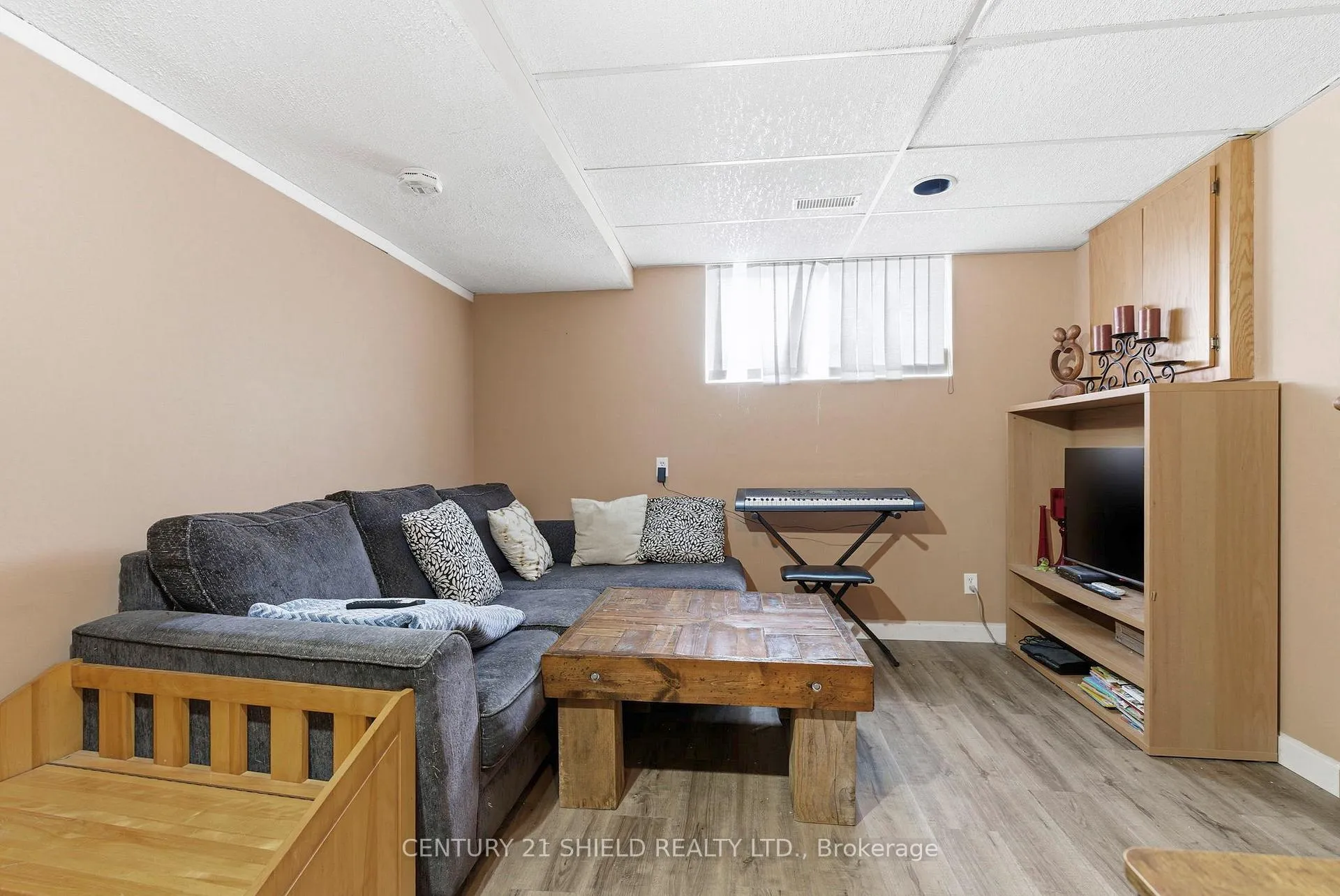 Photo 22 of 1712 Cumberland Street, Cornwall — HOMEH