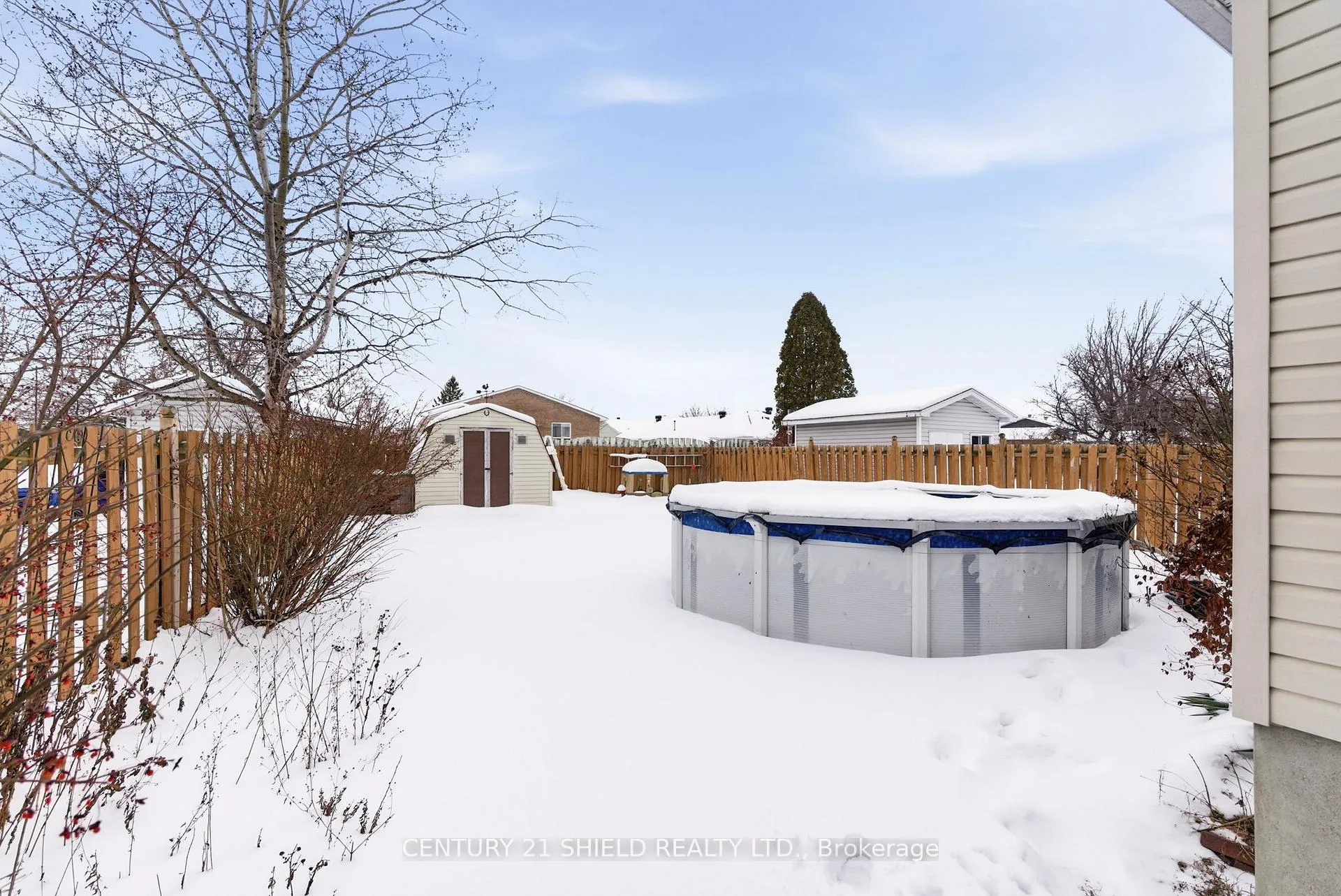 Photo 34 of 1712 Cumberland Street, Cornwall — HOMEH