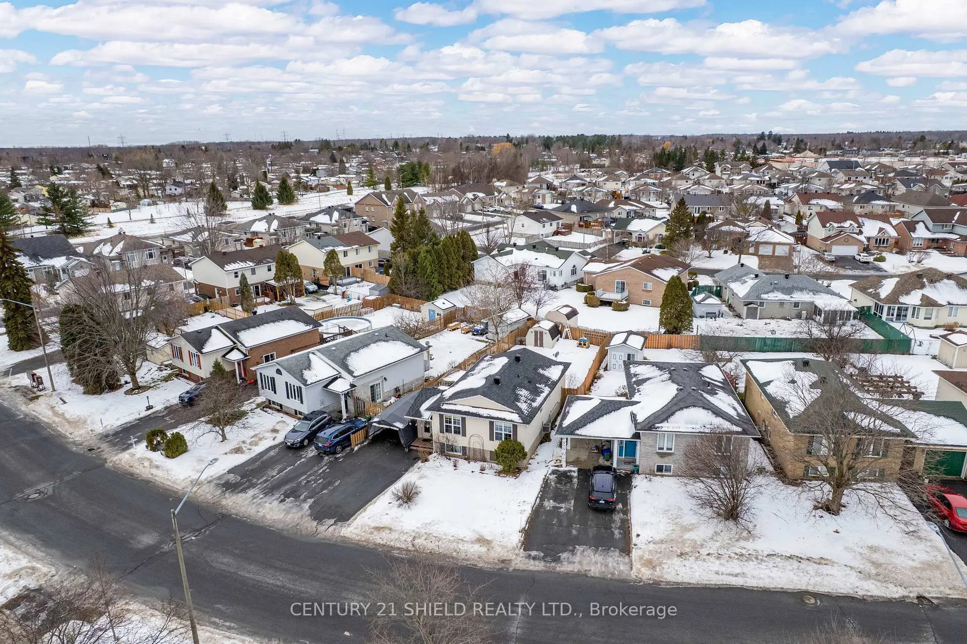 Photo 39 of 1712 Cumberland Street, Cornwall — HOMEH