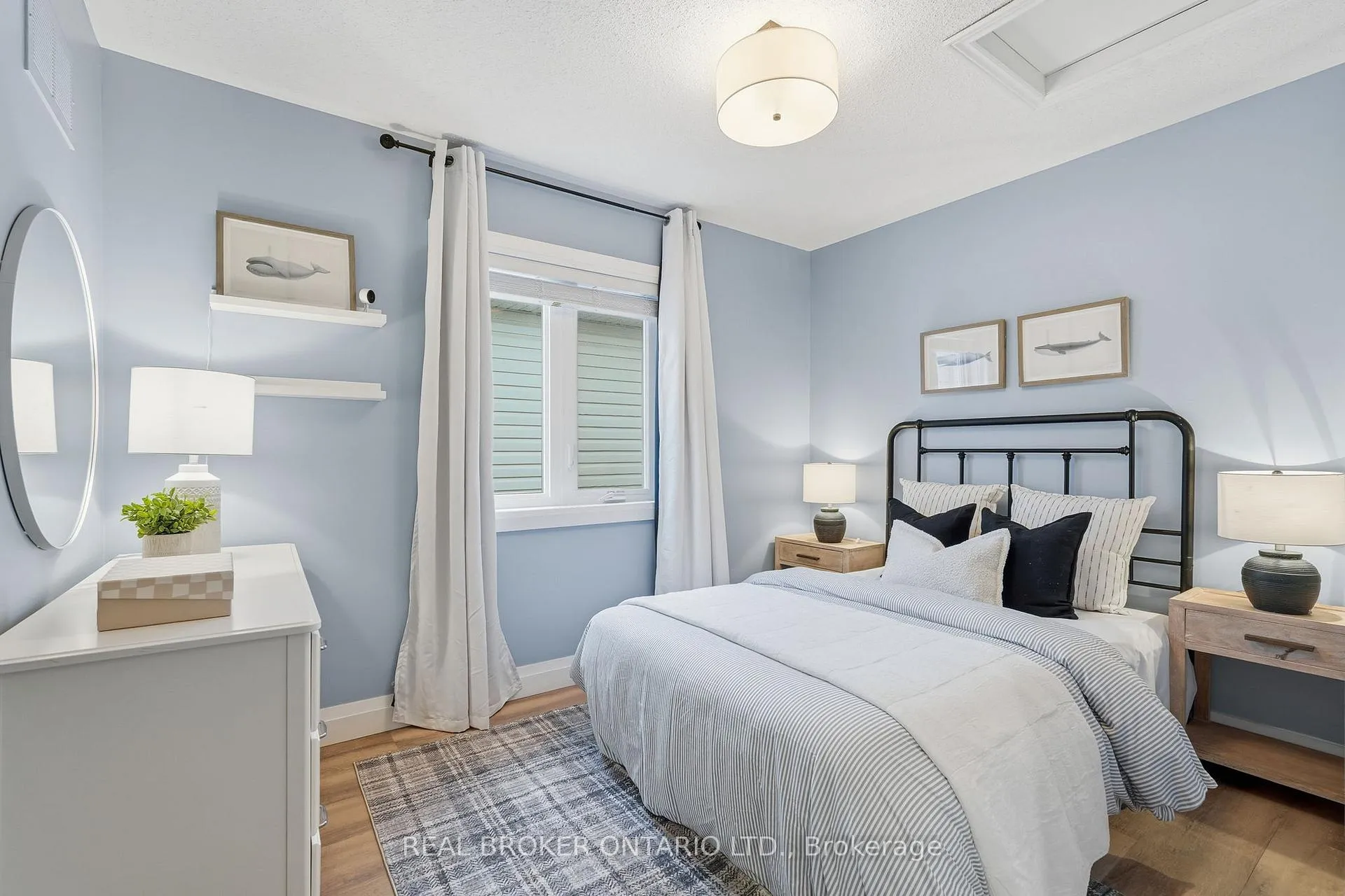 Photo 31 of 76 Buttercup Crescent, Hamilton, Waterdown — HOMEH