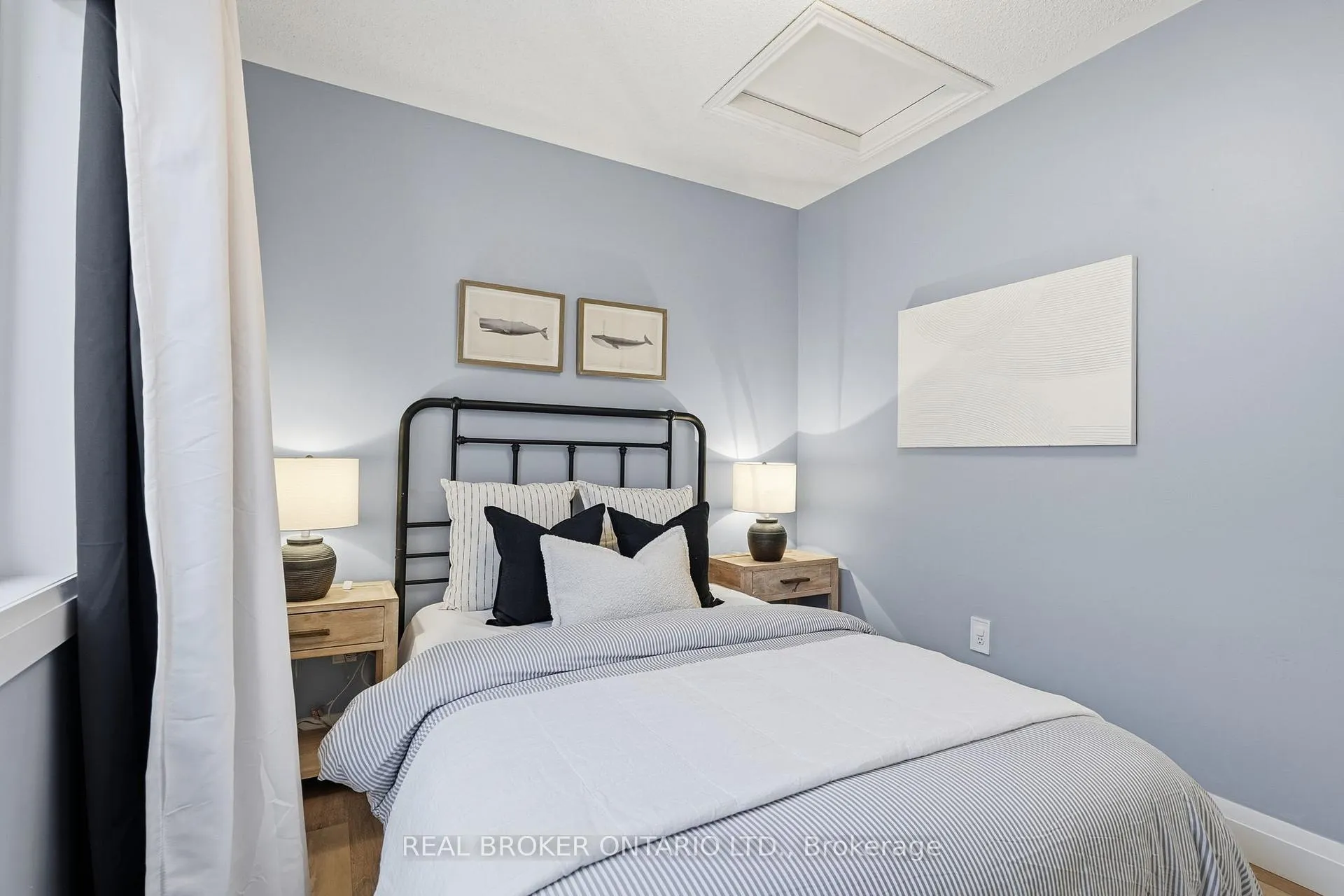 Photo 32 of 76 Buttercup Crescent, Hamilton, Waterdown — HOMEH