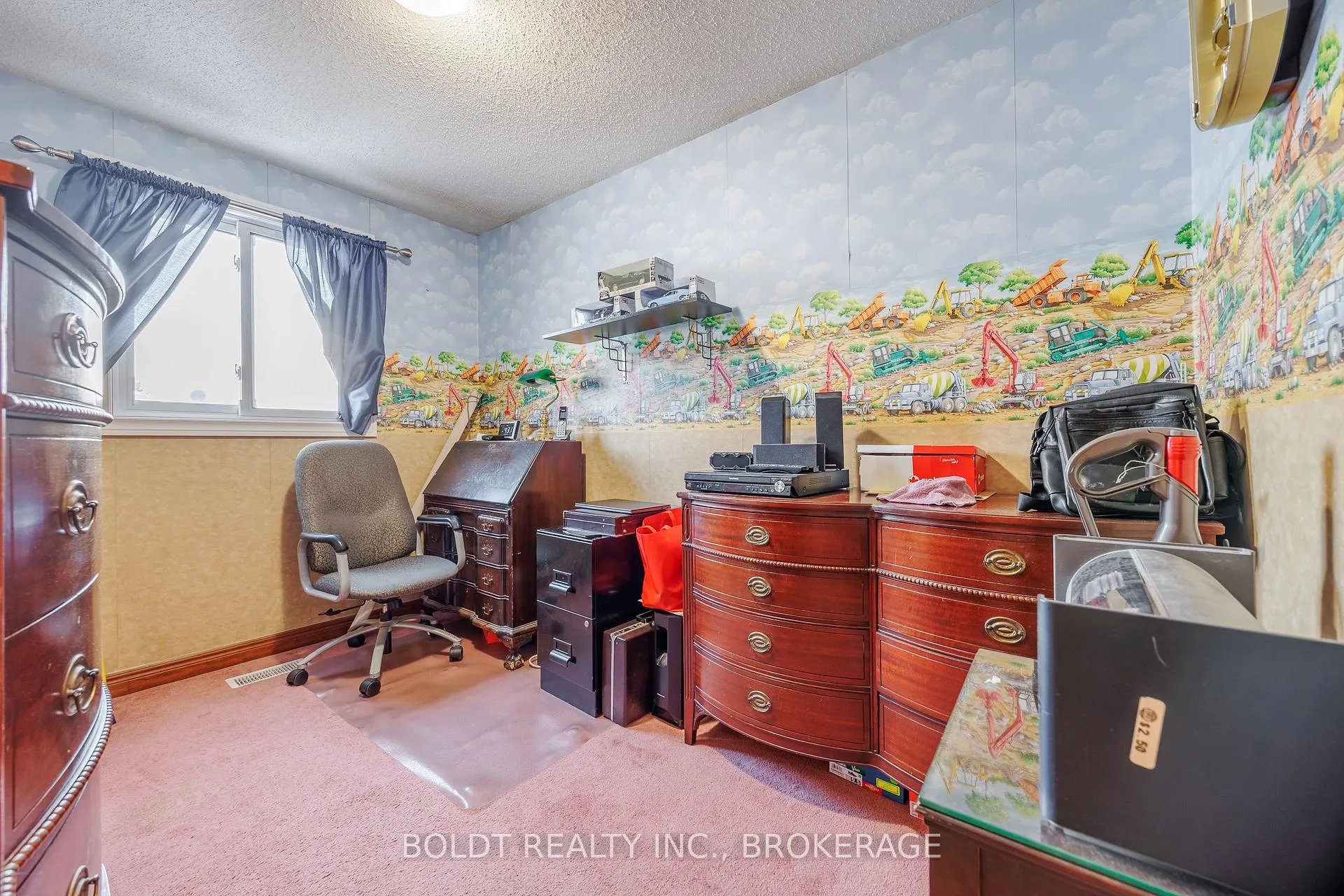 Photo 15 of 6 Stephenson Court, Thorold, Allanburg/Thorold South — HOMEH