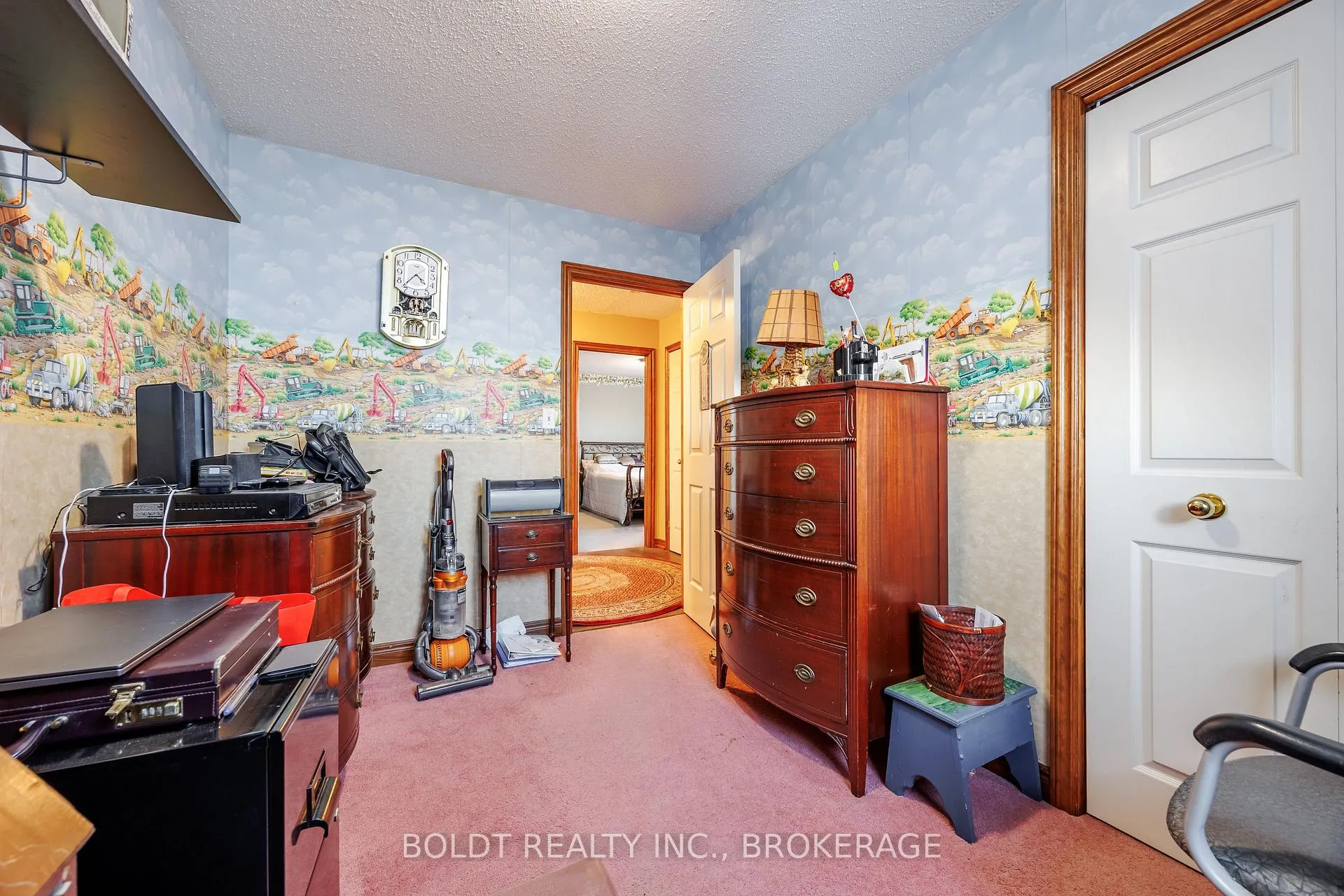 Photo 16 of 6 Stephenson Court, Thorold, Allanburg/Thorold South — HOMEH