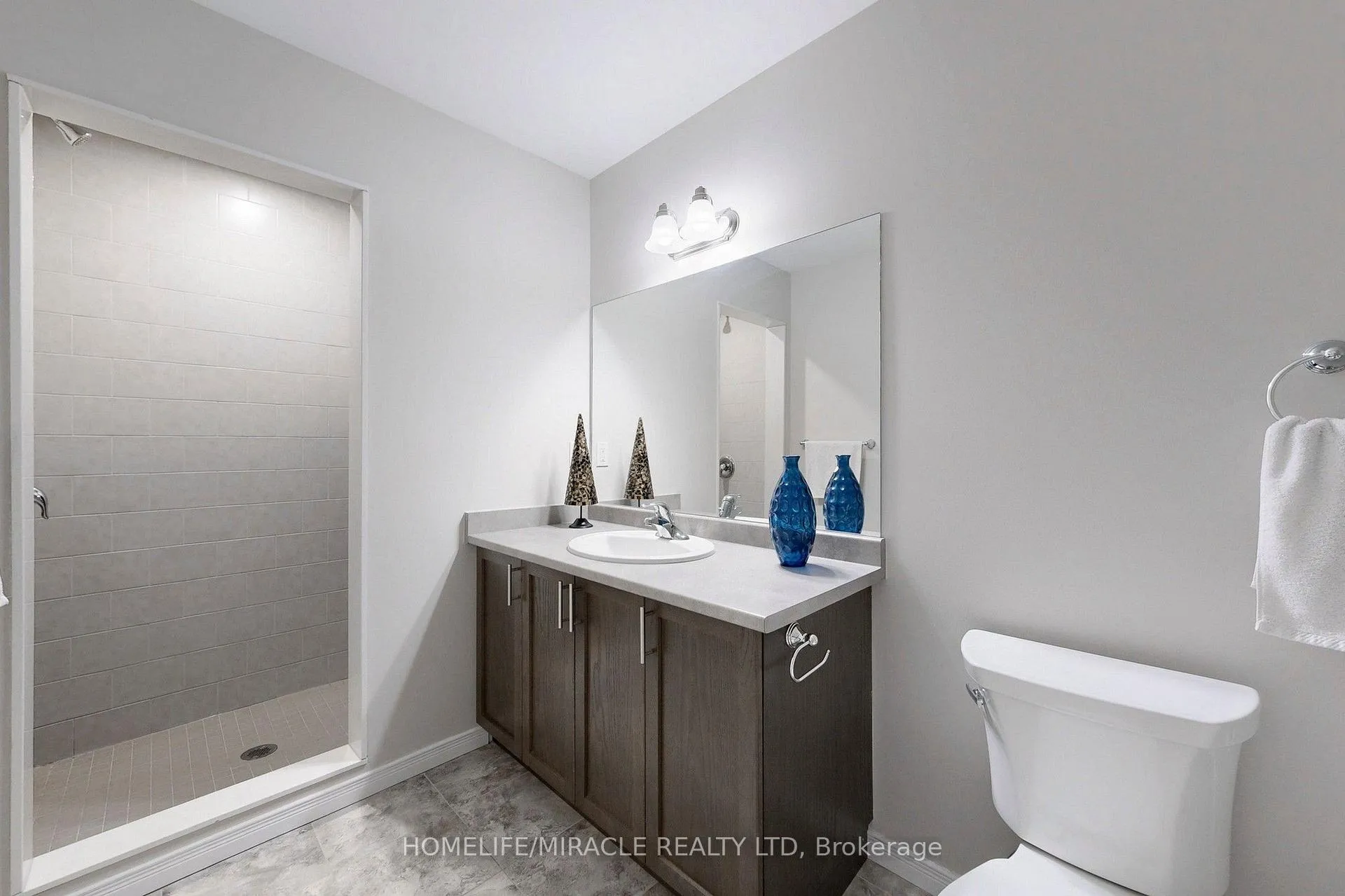 Photo 32 of 1611 Hetherington Drive, Peterborough, Northcrest Ward 5 — HOMEH