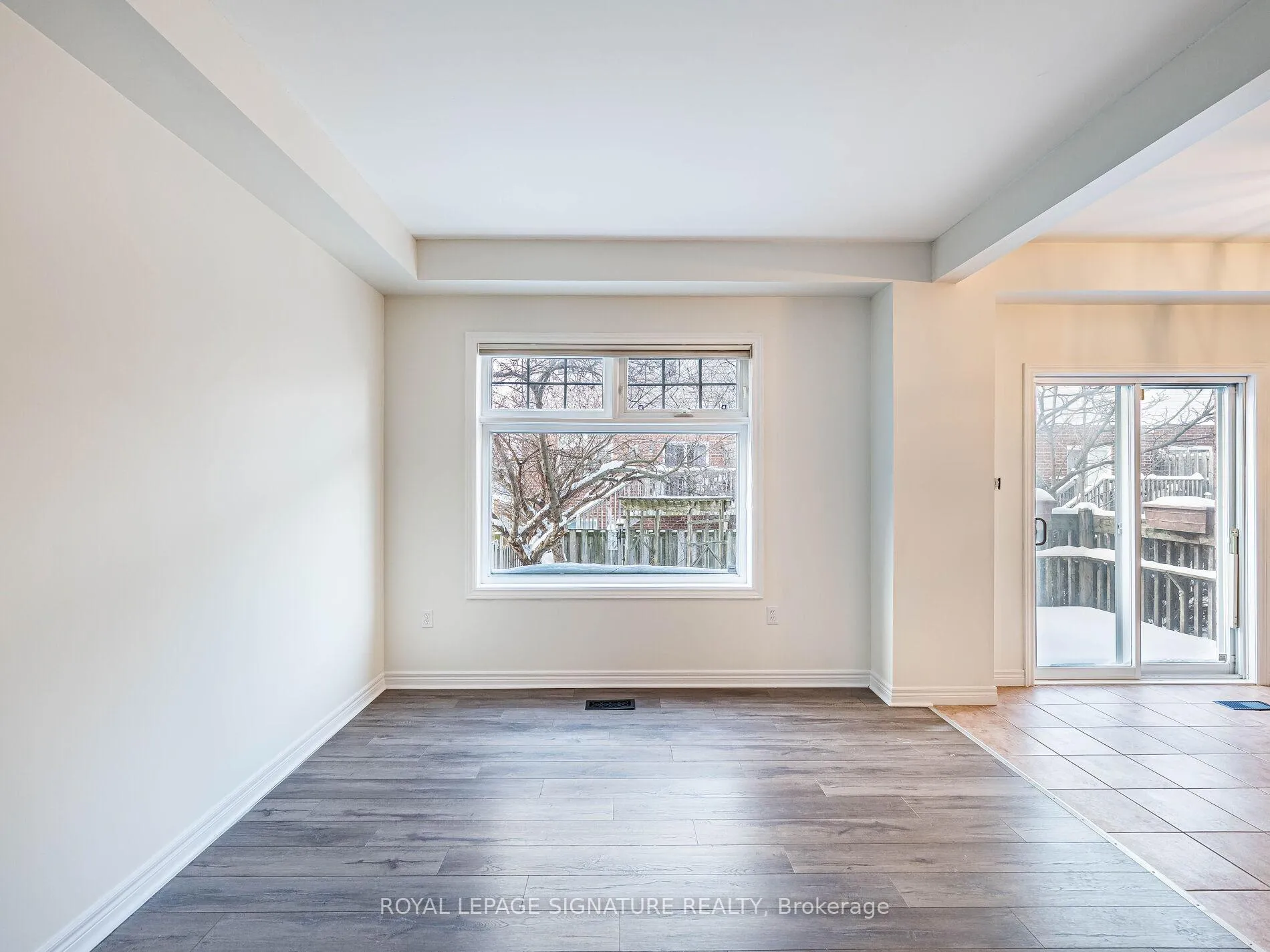 Photo 10 of 75 Olivia Place, Hamilton, Meadowlands — HOMEH